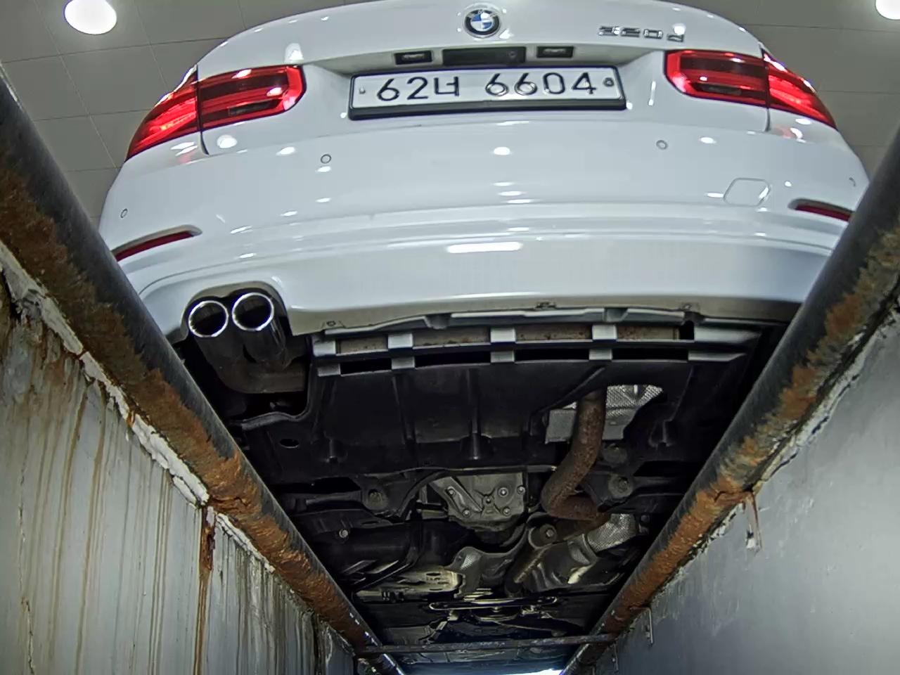 بي إم دبليو 3 Series (6Th Gen) 320D 2017 320d