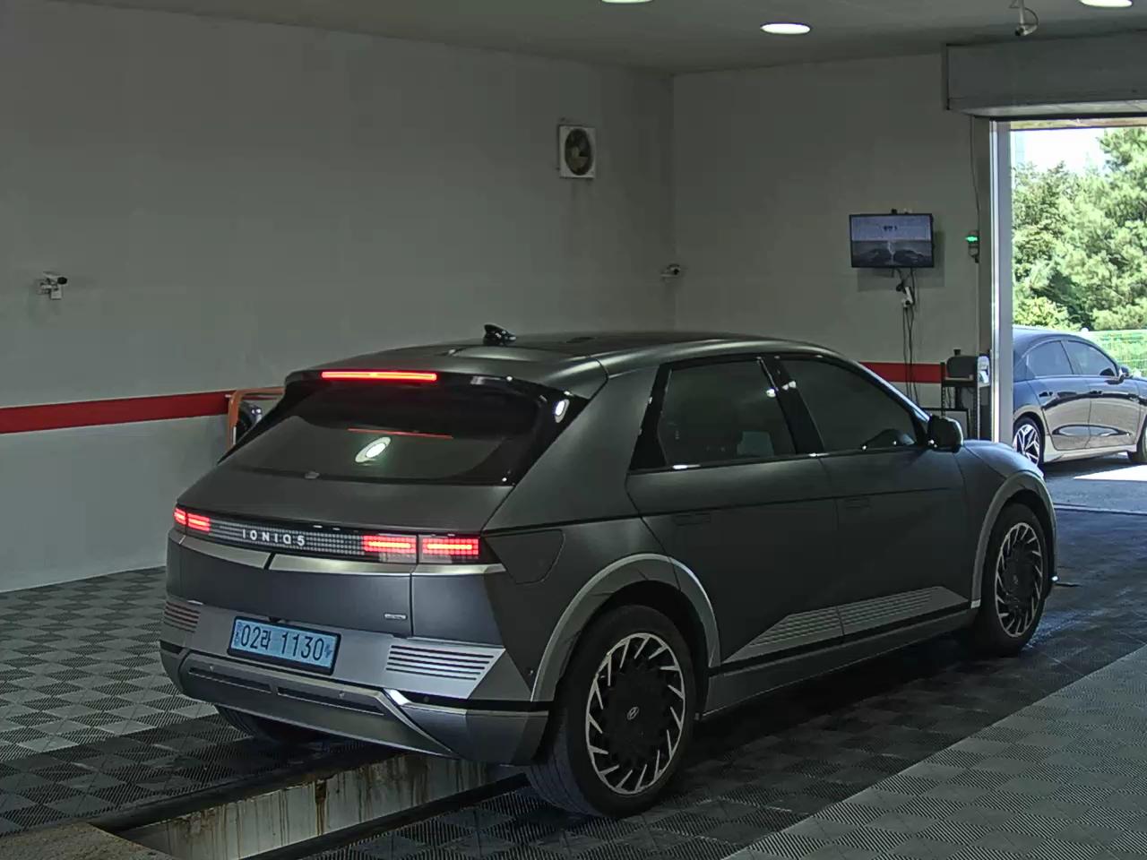 هيونداي أيونيك 2024 EV دفع رباعي طويل المدى PRESTIGE