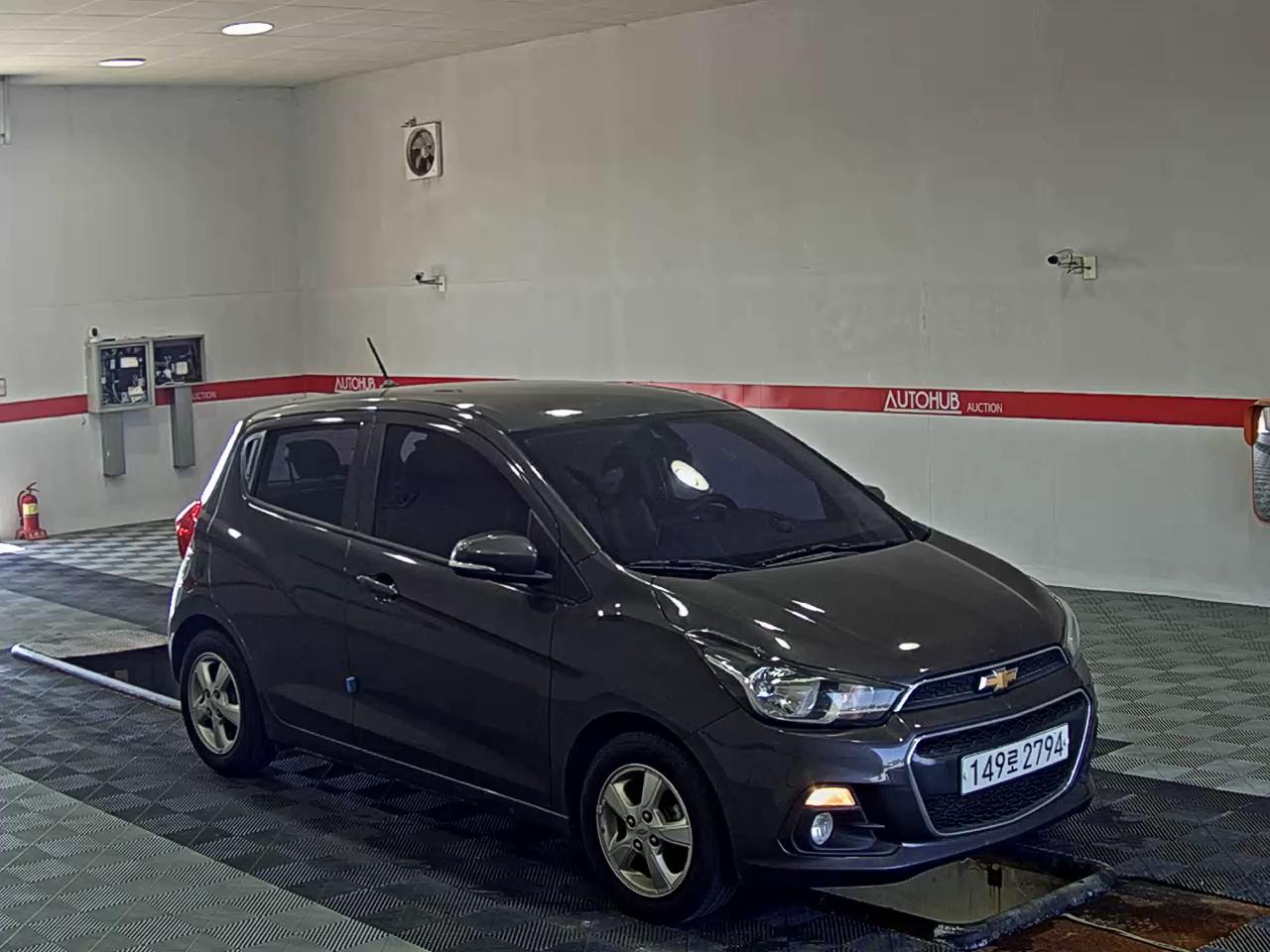 2016 - chevrolet spark