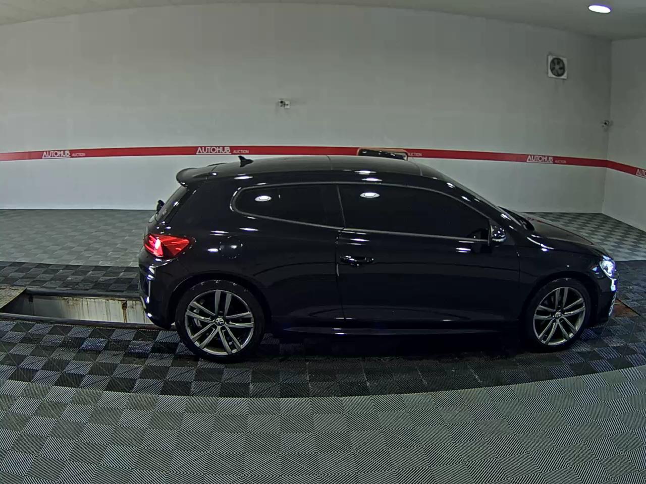 2015 - volkswagen scirocco