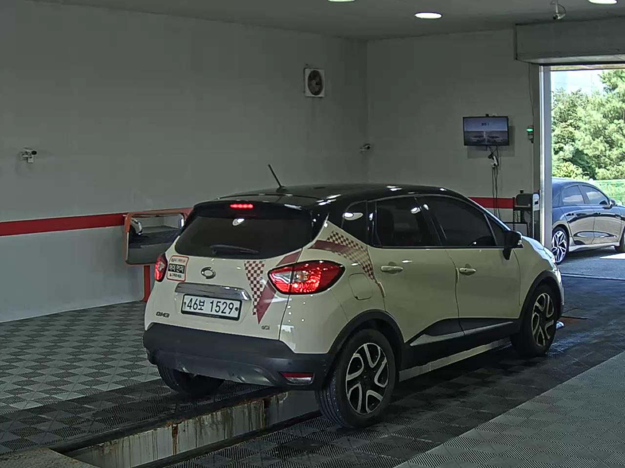 2015 - renault qm3