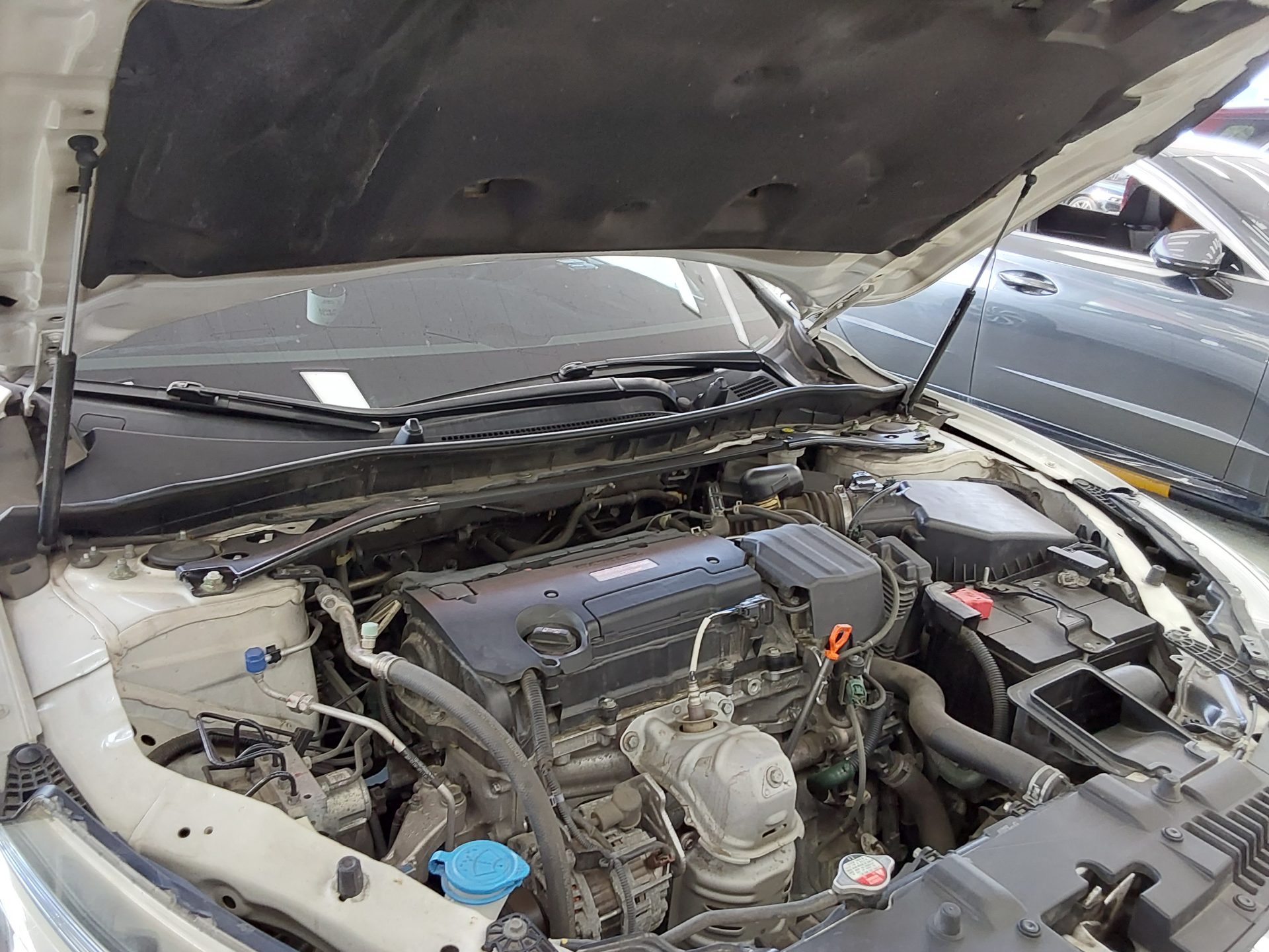 هوندا أكورد (9Th Gen) 2.4 Ex L 2016