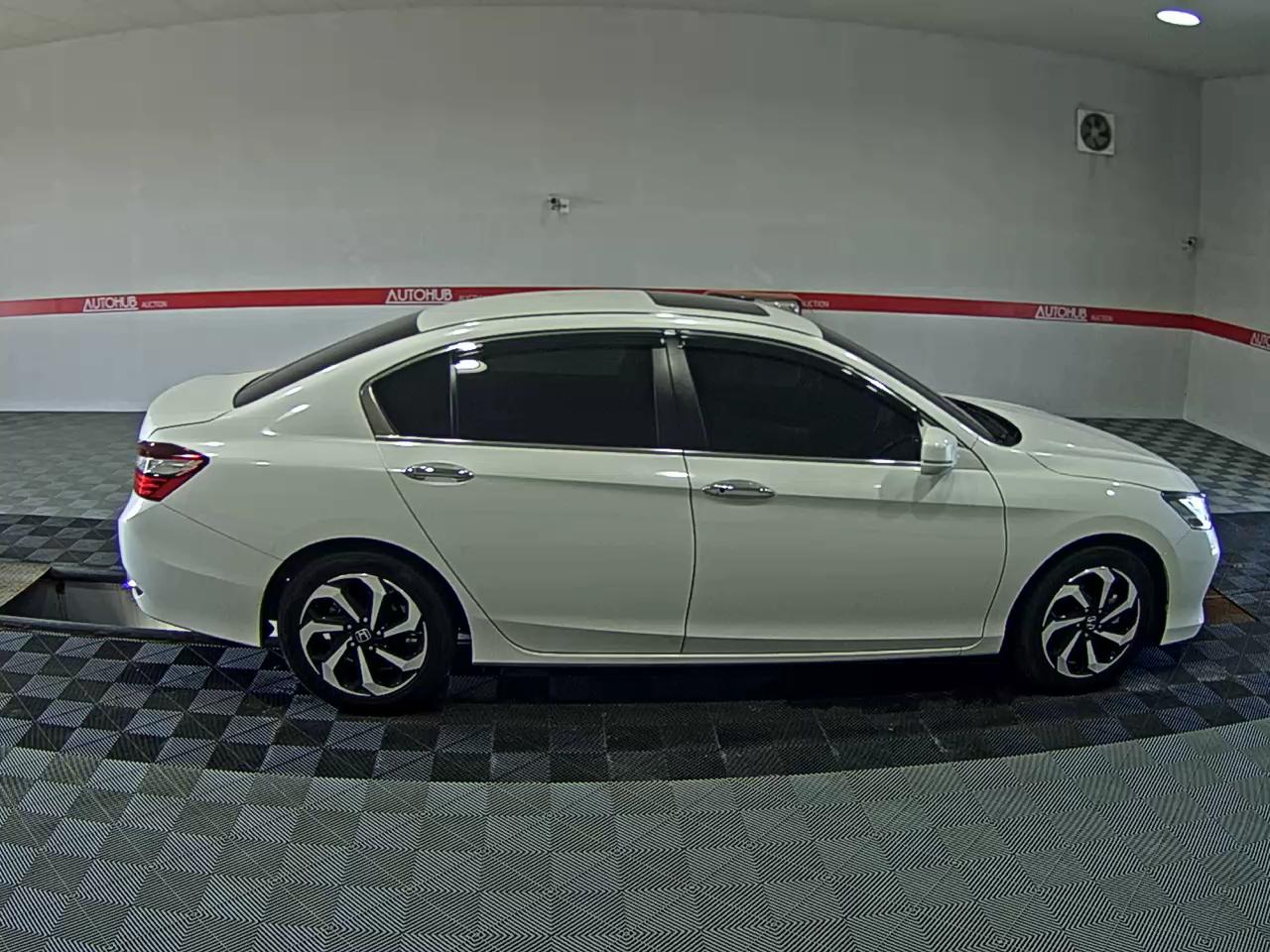 هوندا أكورد (9Th Gen) 2.4 Ex L 2016