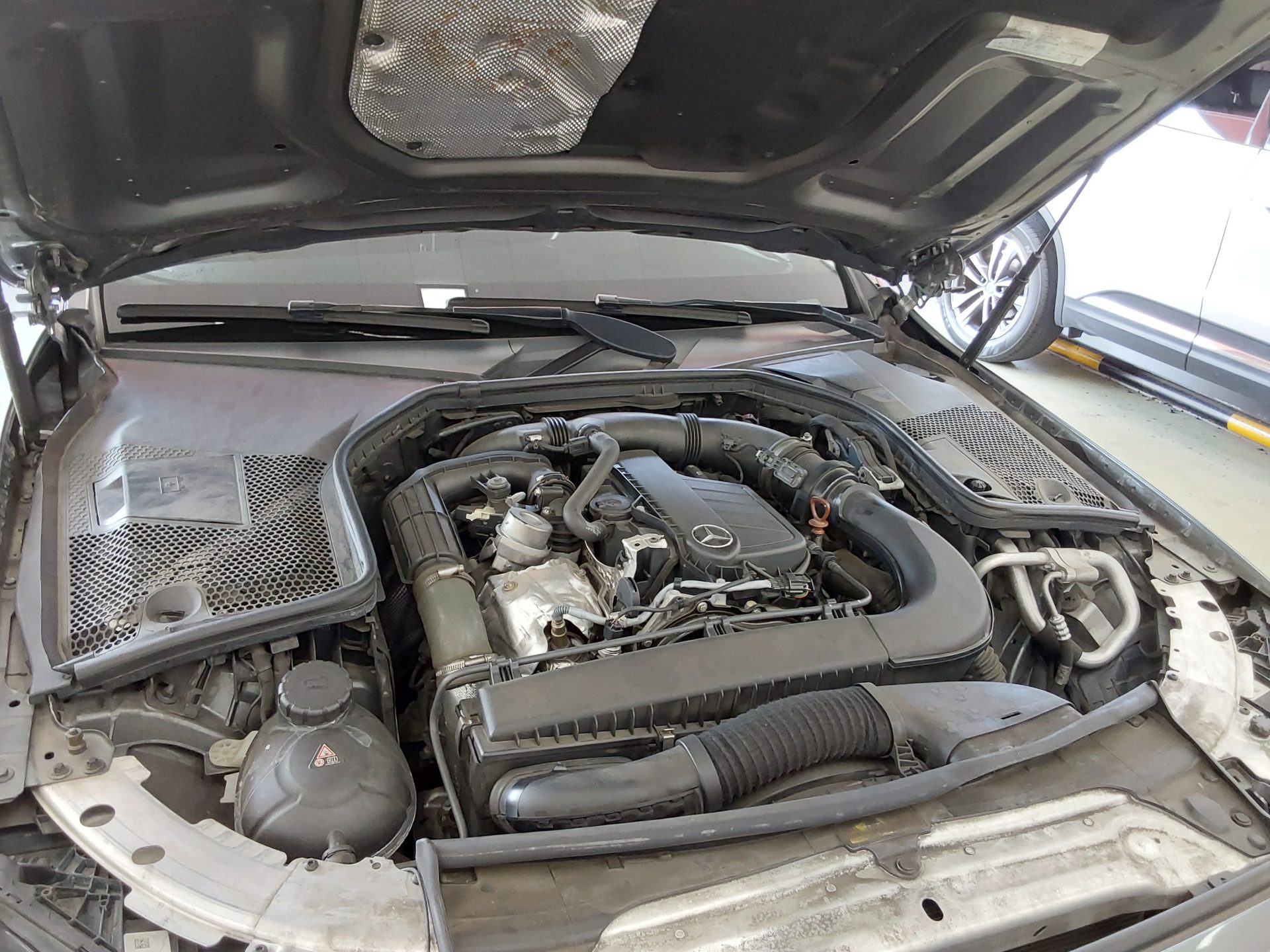 مرسيدس بنز C Class (4Th Gen) C200 D 2018 C200