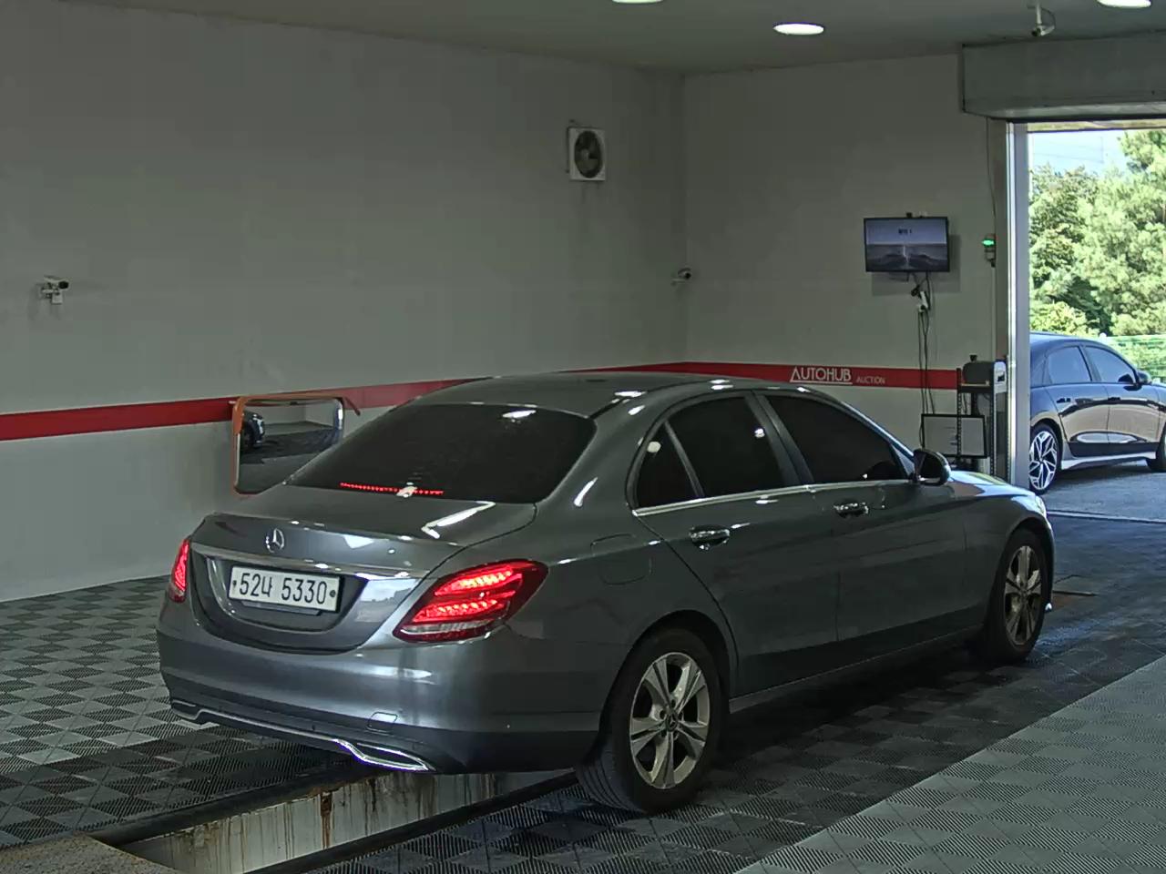 مرسيدس بنز C Class (4Th Gen) C200 D 2018 C200