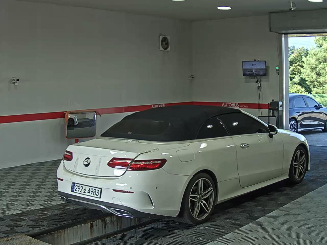 مرسيدس بنز E Class (5Th Gen) Cabriolet E220D 2018 E220d