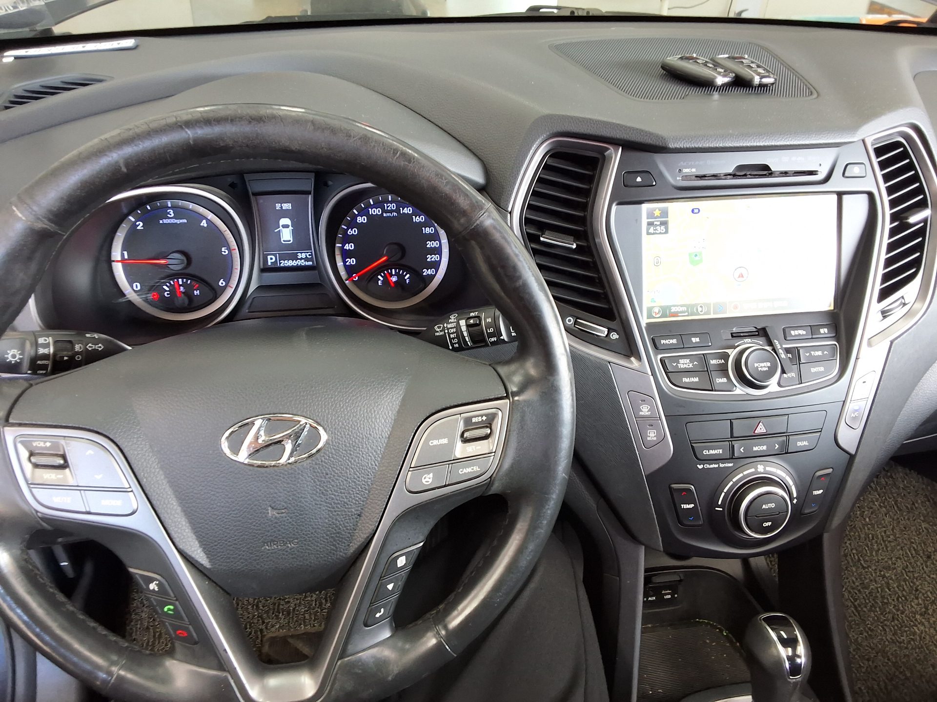 2014 - hyundai santa fe
