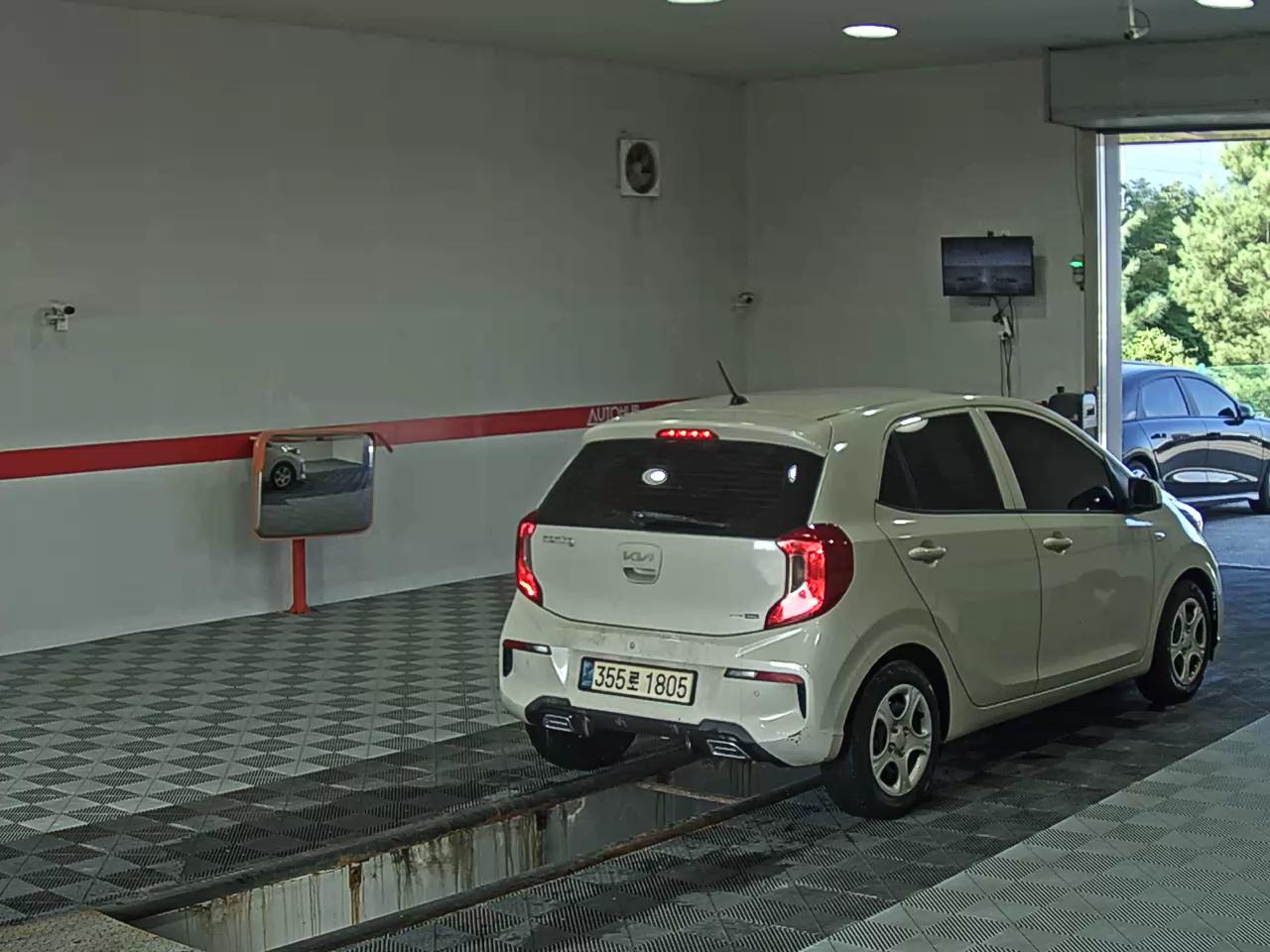 2022 - kia morning
