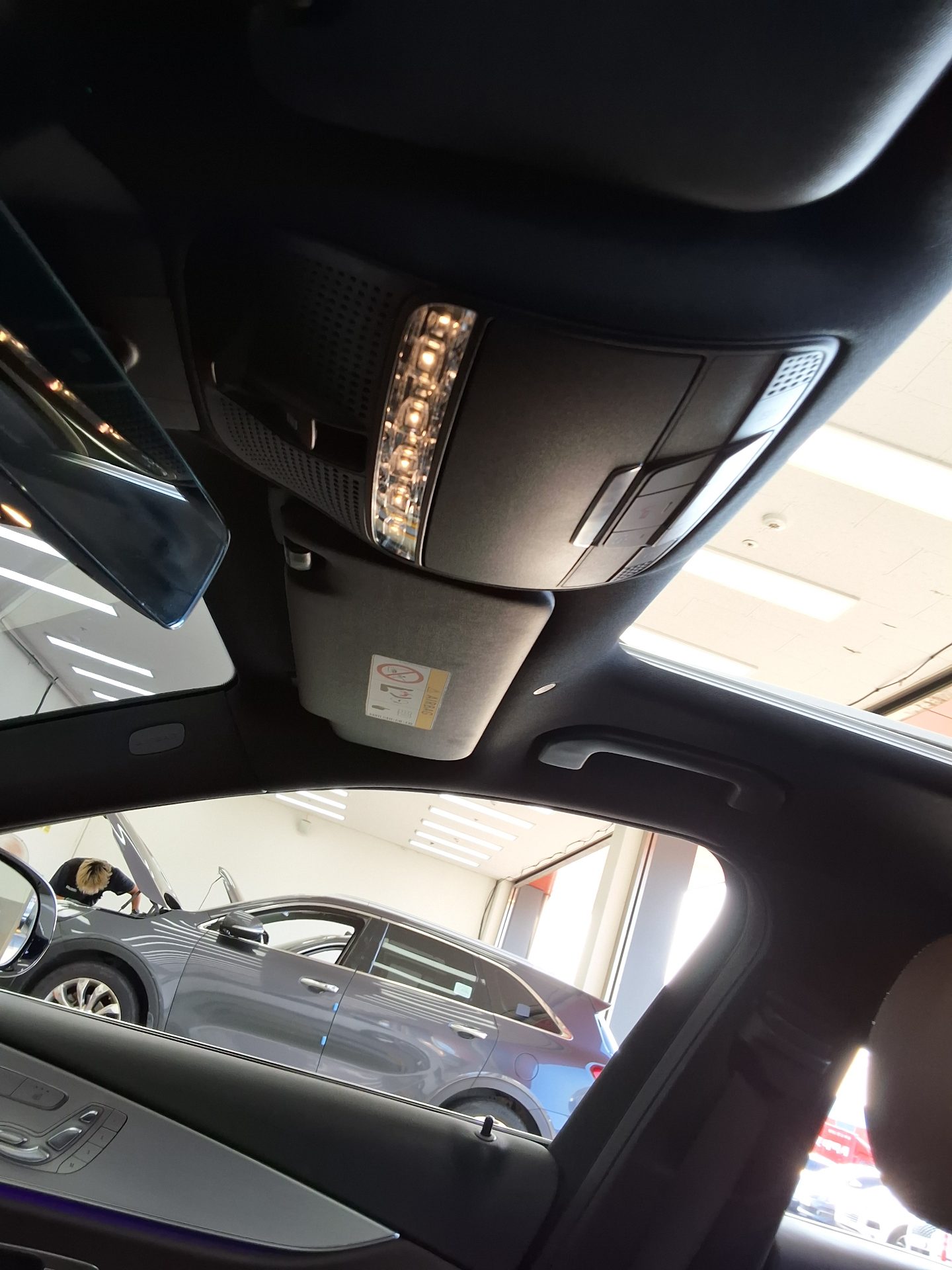 مرسيدس بنز E Class (5Th Gen) E250 Avantgarde 2021 E250