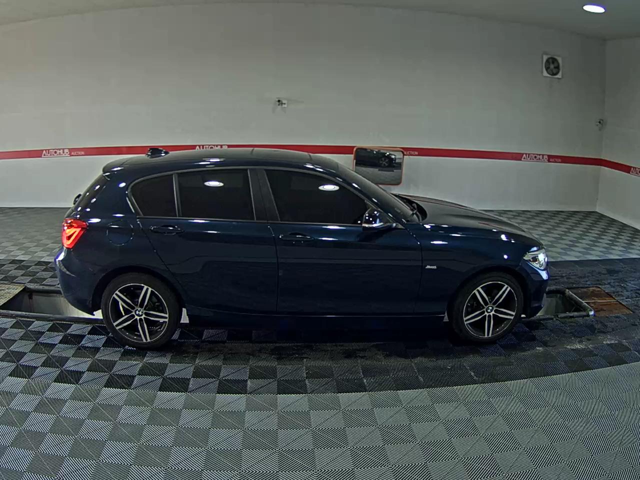 2017 - bmw 1 series