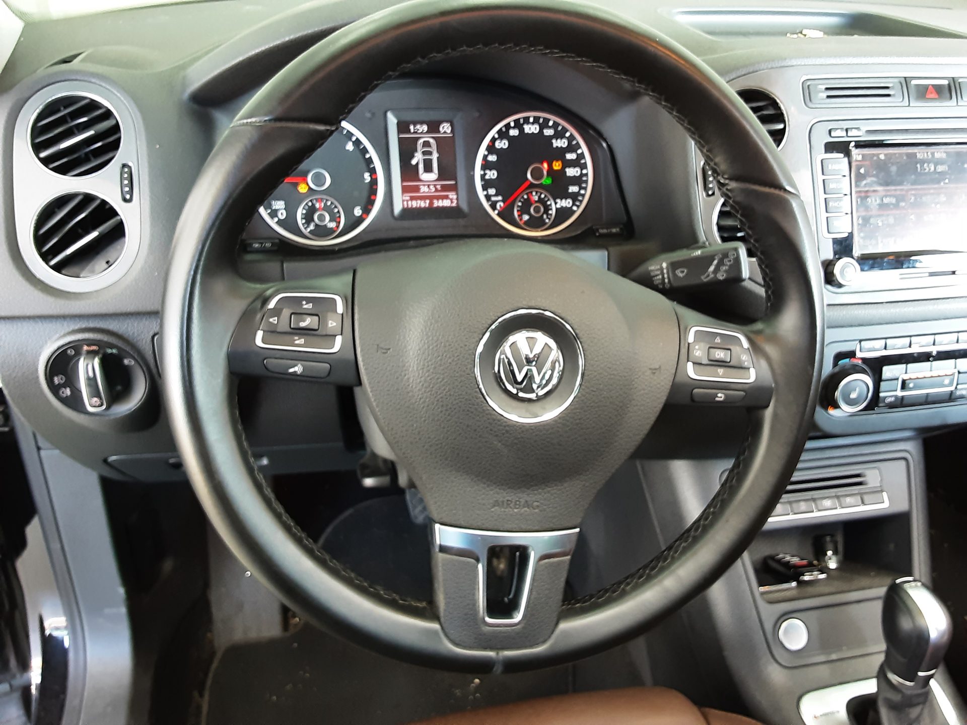 فولكس فاجن تيجوان 2.0 TDI Bluemotion بريميوم 2015 بريميوم