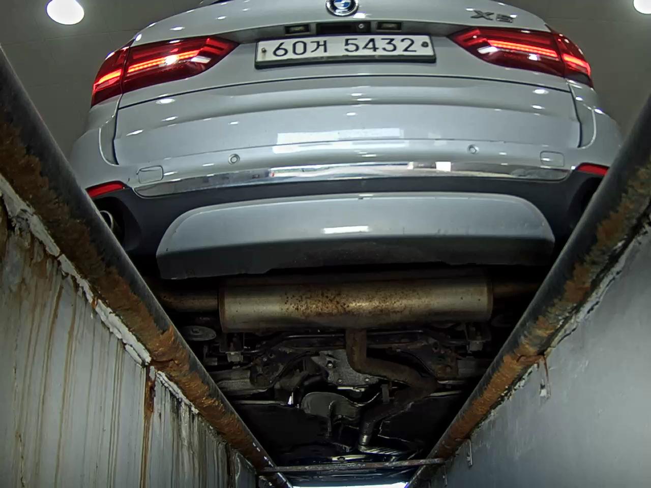 بي إم دبليو X5 (3Rd Gen) 30D إكس درايف 2015