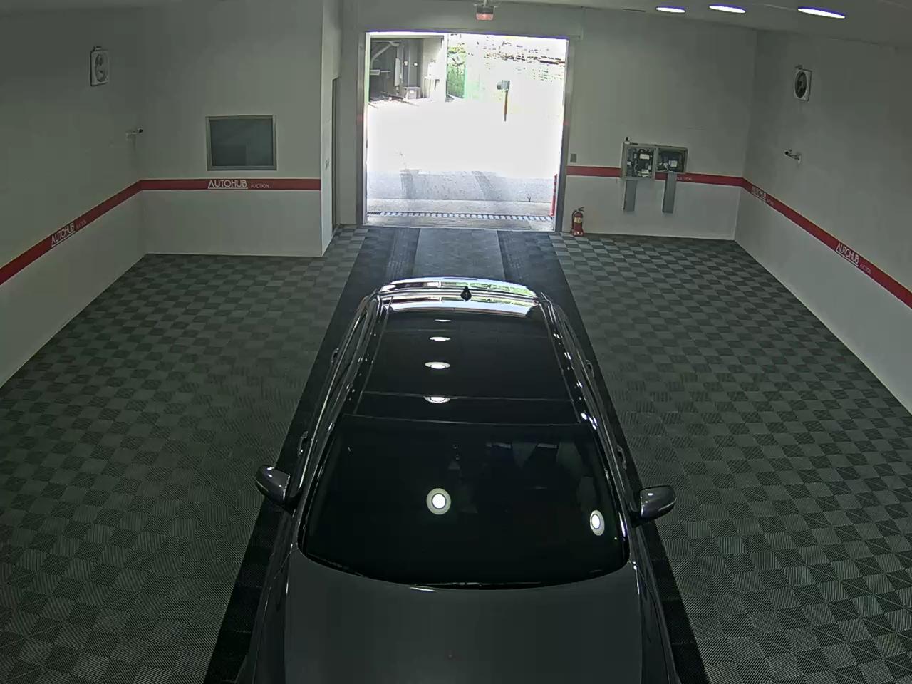 هيونداي جينيسيس Dh G330 دفع كلي بريميوم 2016 دفع رباعي بريميوم