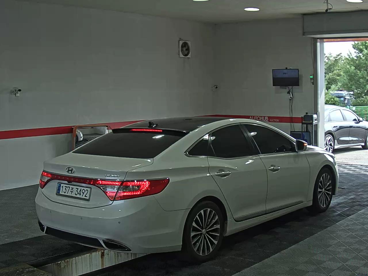 هيونداي جرانديور 2014 MODERN