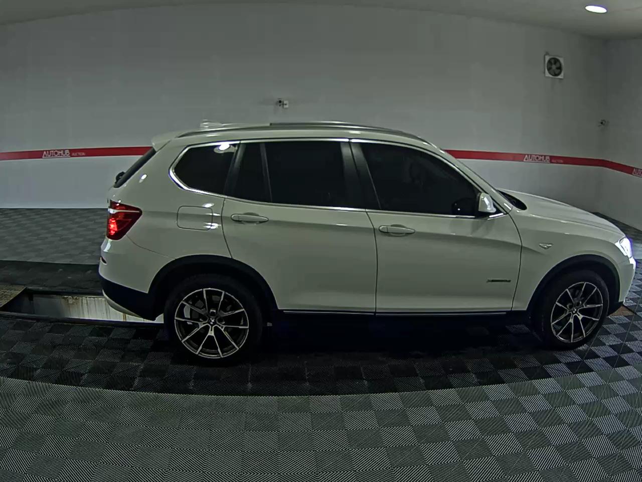 بي إم دبليو X3 (2Nd Gen) 20D إكس درايف مرتفع 2013