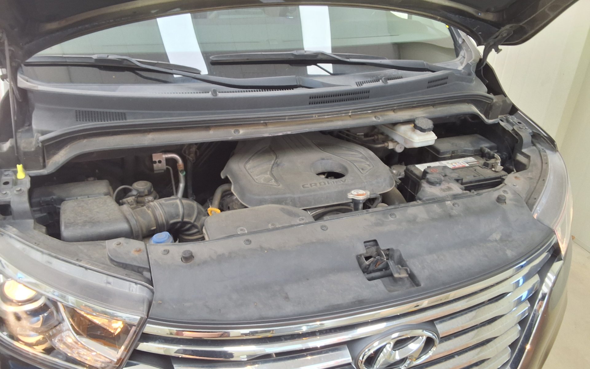 2019 - hyundai grand starex