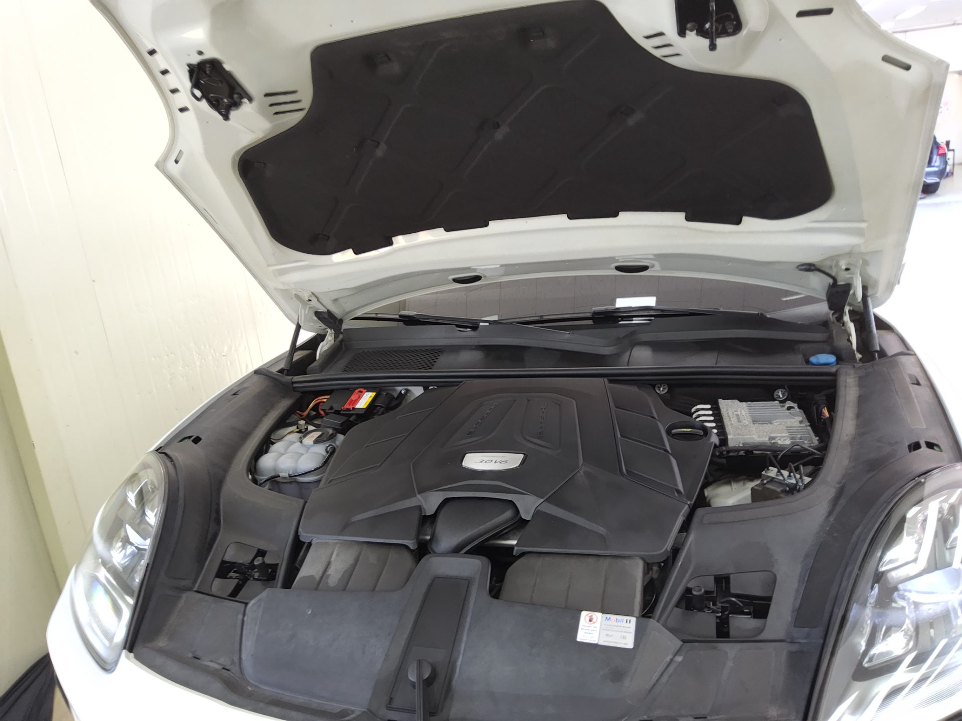 بورشه كايين (3Rd Gen) 3.0 V6 كوبيه 2021