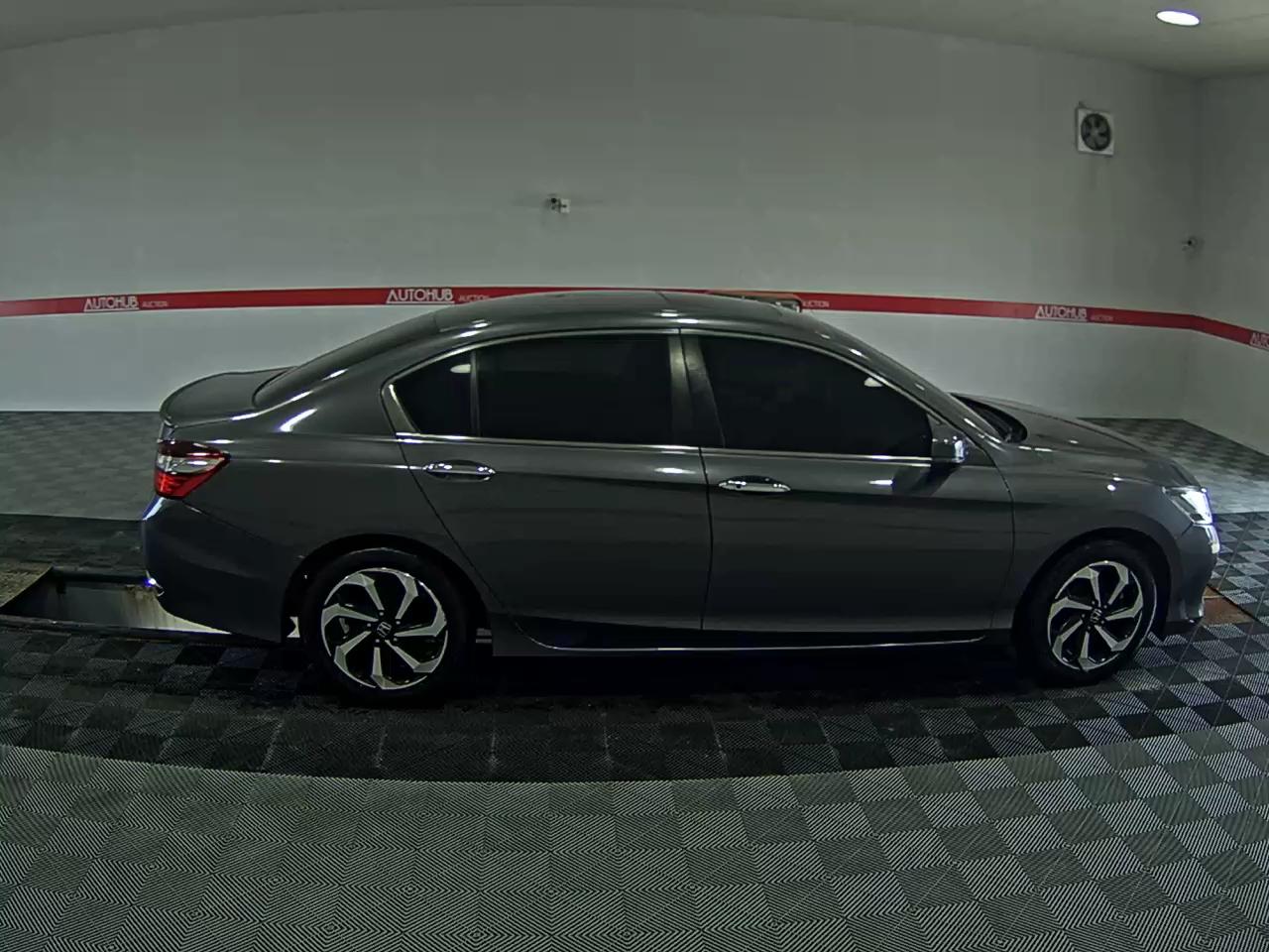 هوندا أكورد (9Th Gen) 2.4 Ex L 2017
