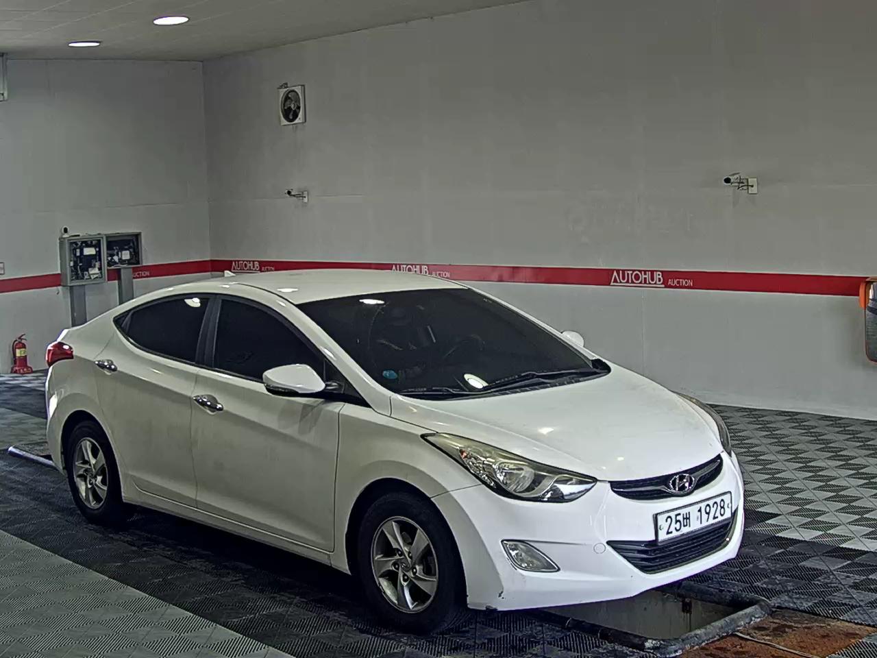 هيونداي أفانتي 2013 SMART