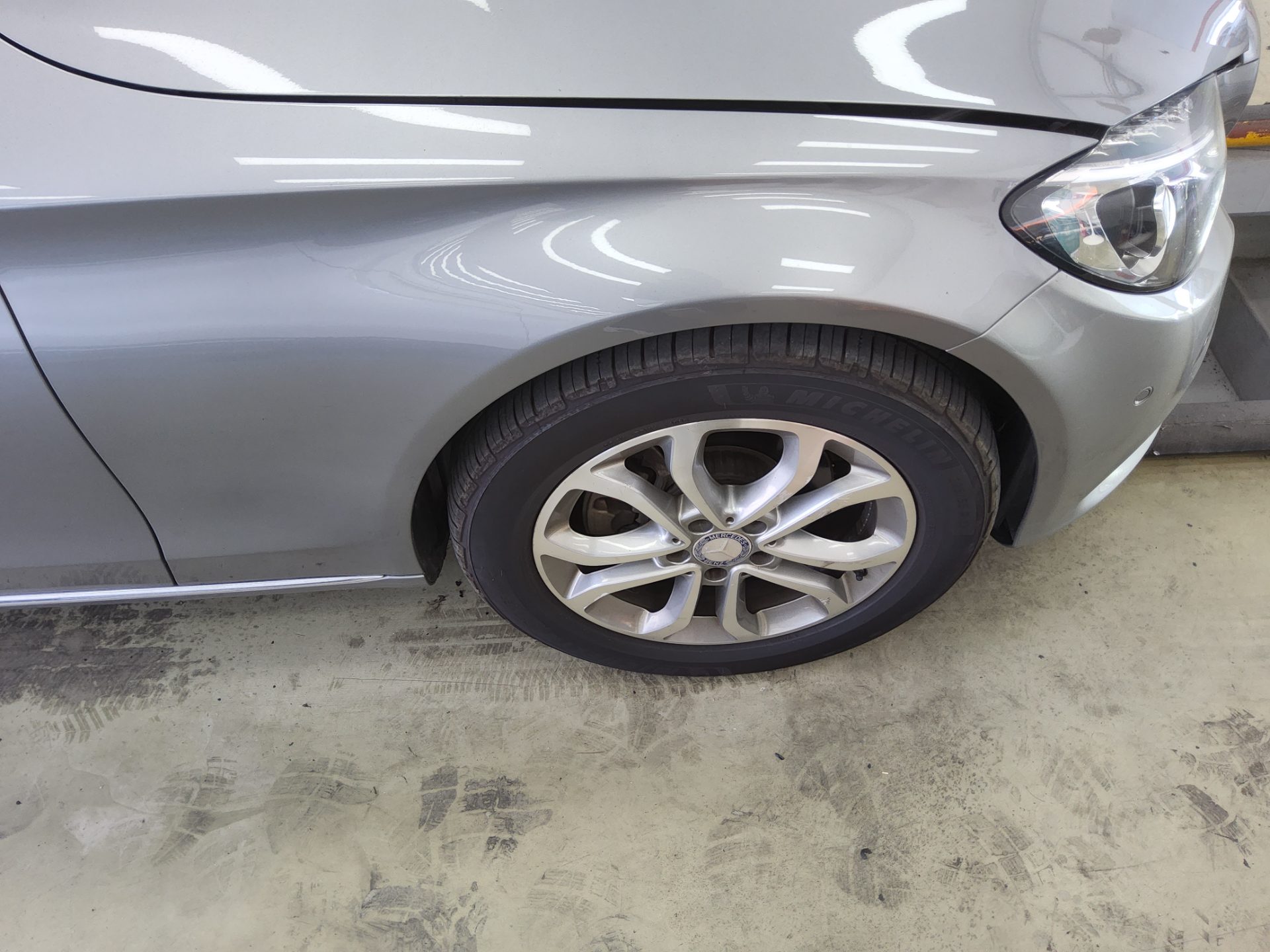 مرسيدس بنز C Class (4Th Gen) C220 Cdi Bluetec Avantgarde 2015 C220