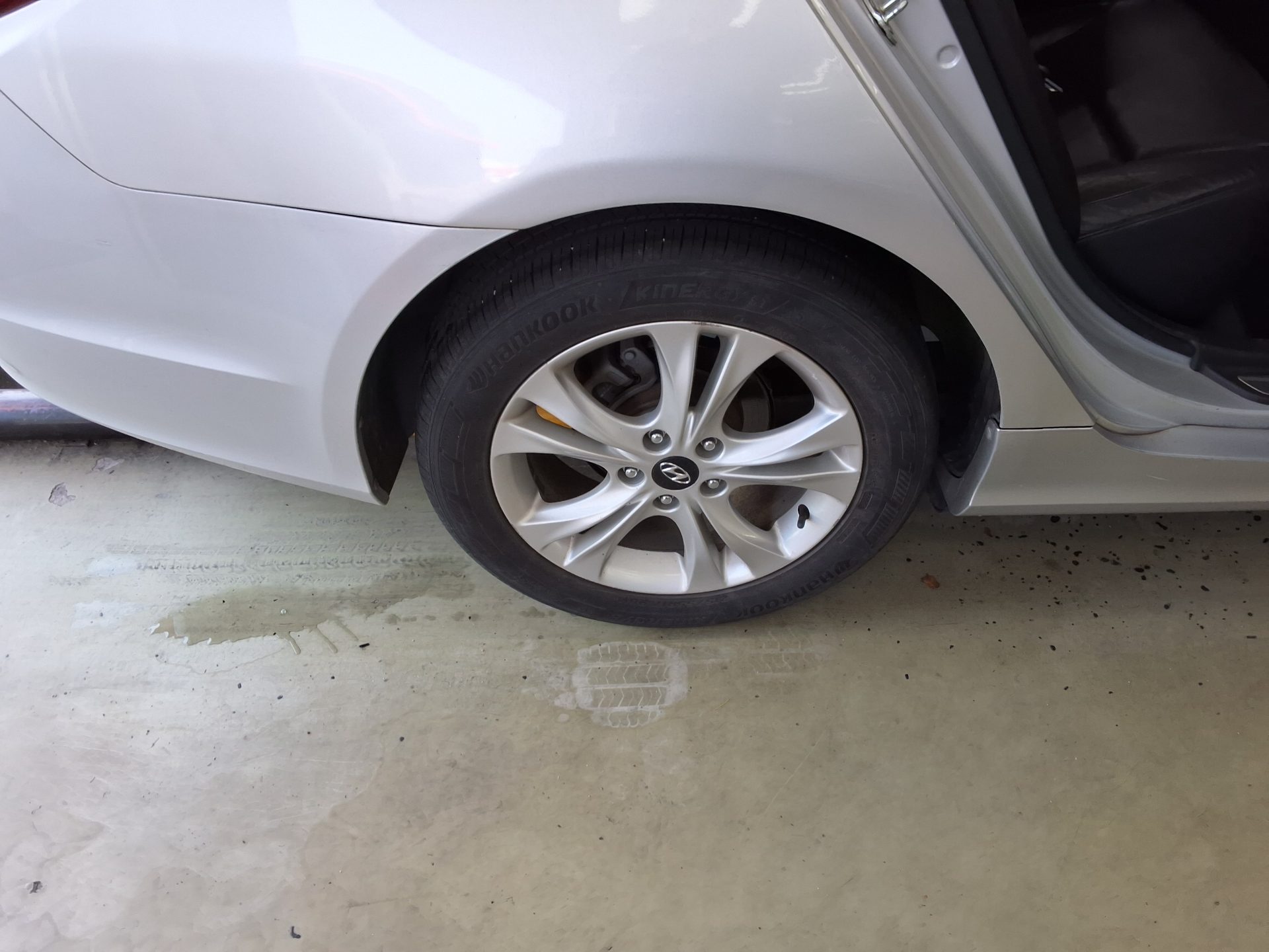 2010 - hyundai sonata