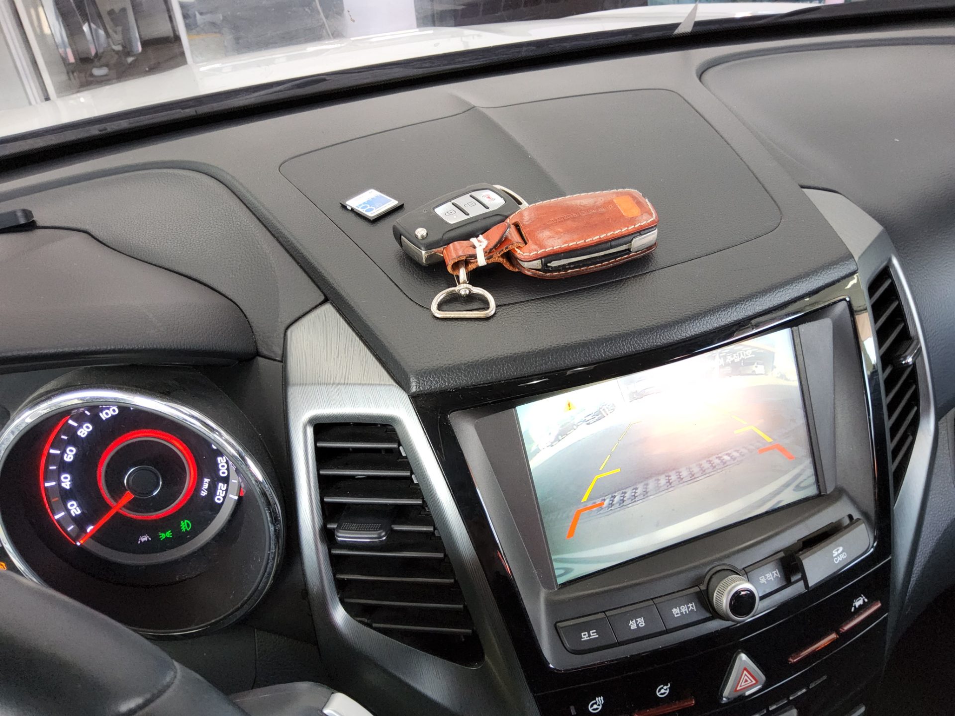 2018 - ssangyong tivoli