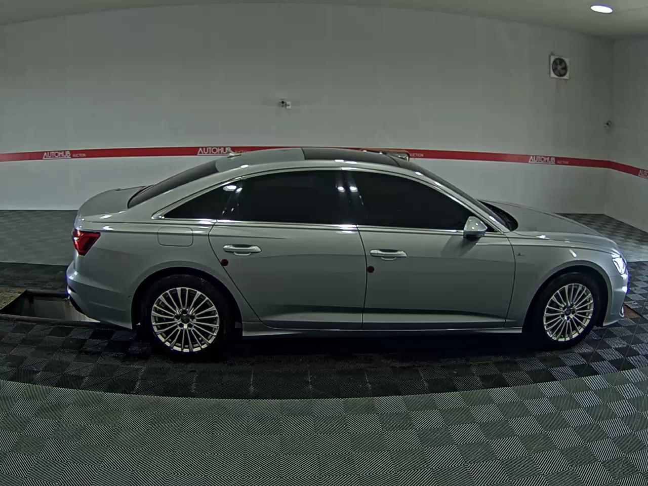 أودي إيه 6 (5Th Gen) 40 TDI بريميوم 2021 40 بريميوم