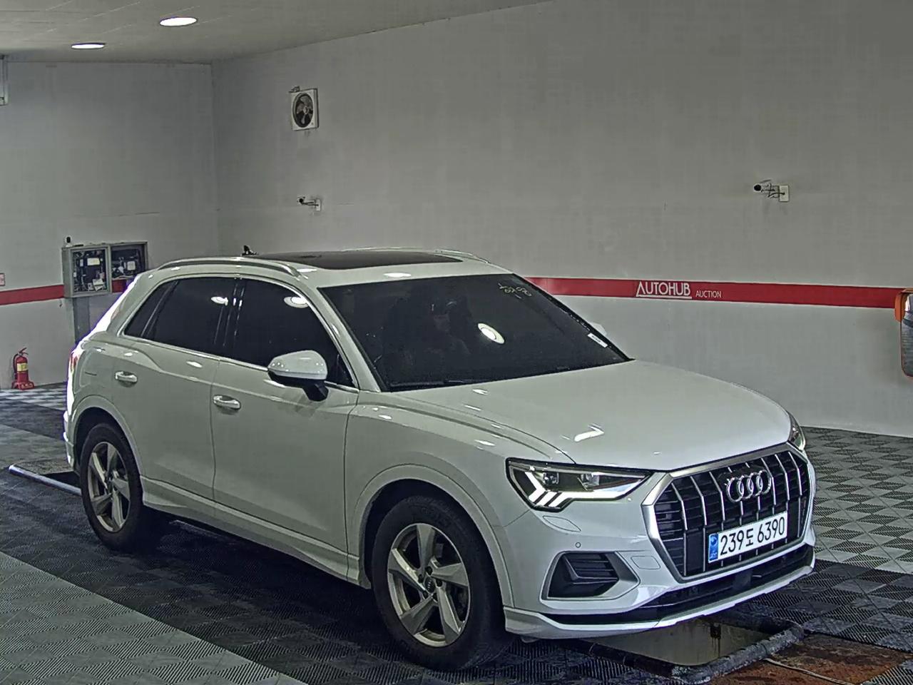 أودي كيو 3 (2Nd Gen) 35 TDI بريميوم 2020 بريميوم