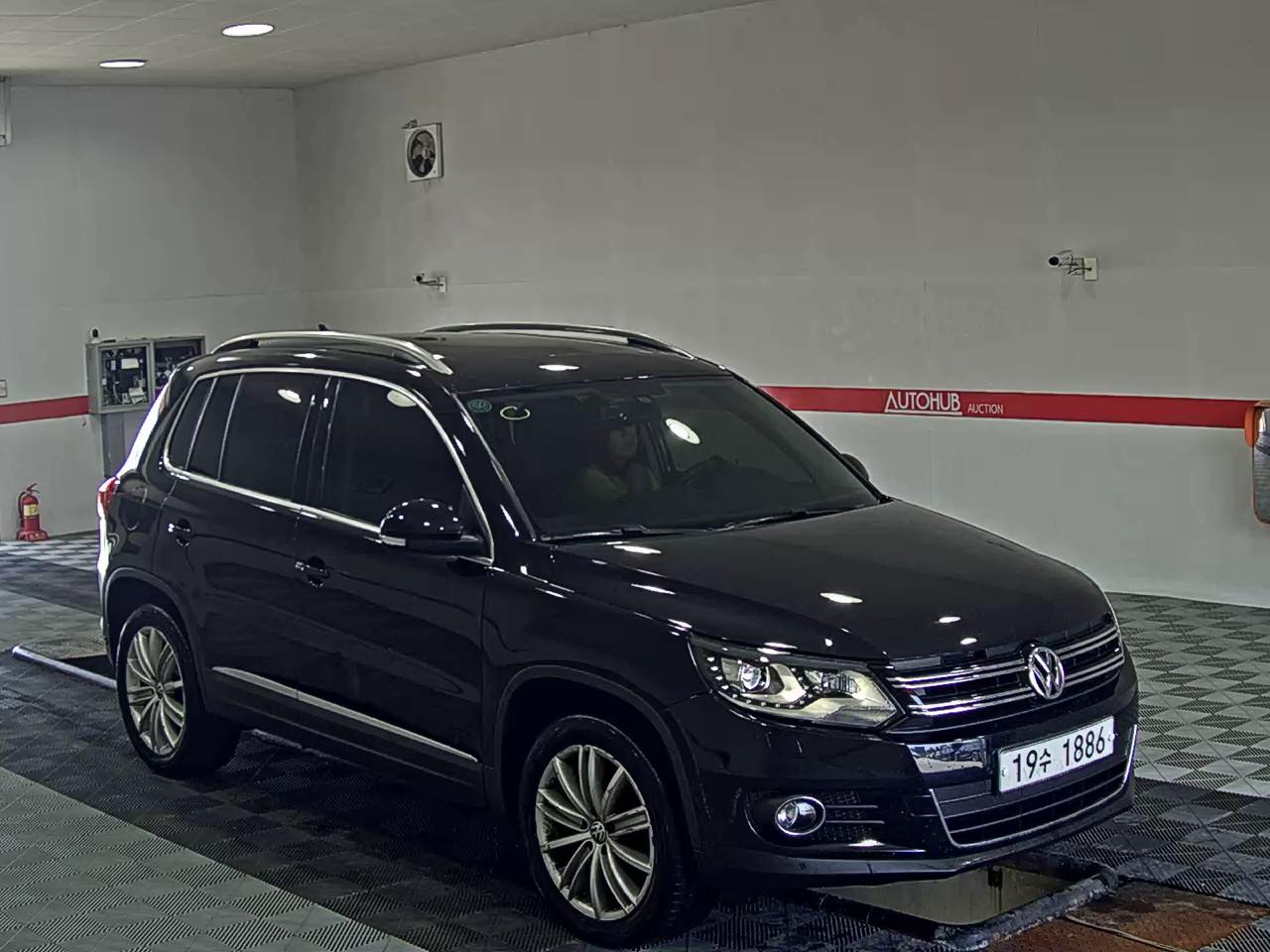 فولكس فاجن تيجوان 2.0 TDI Bluemotion بريميوم 2015 بريميوم