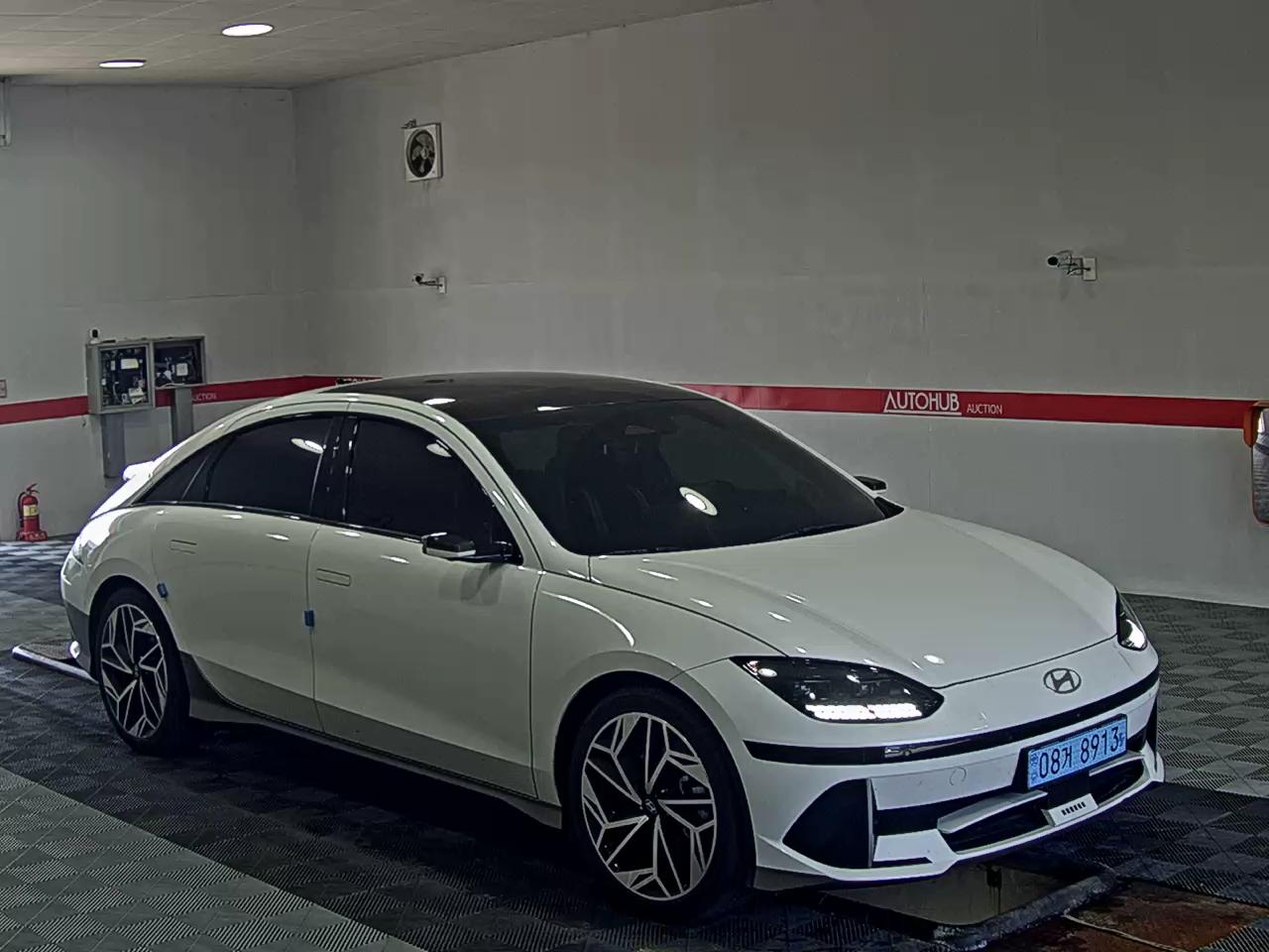 هيونداي أيونيك 2023 طويل المدى PRESTIGE