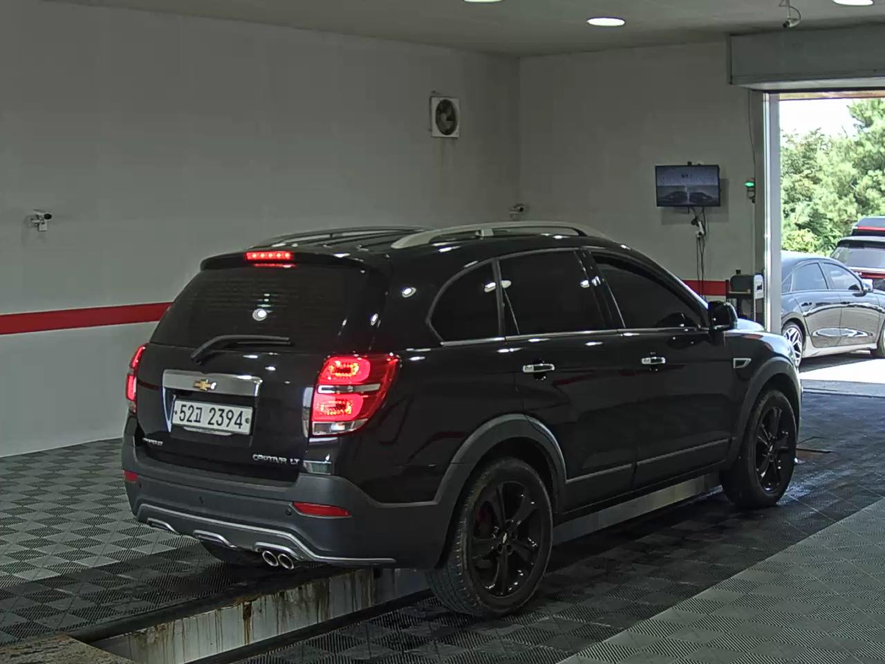 شيفروليه (Daewoo) كابتيفا ديزل 2.0 دفع ثنائي Perfect Black 2016