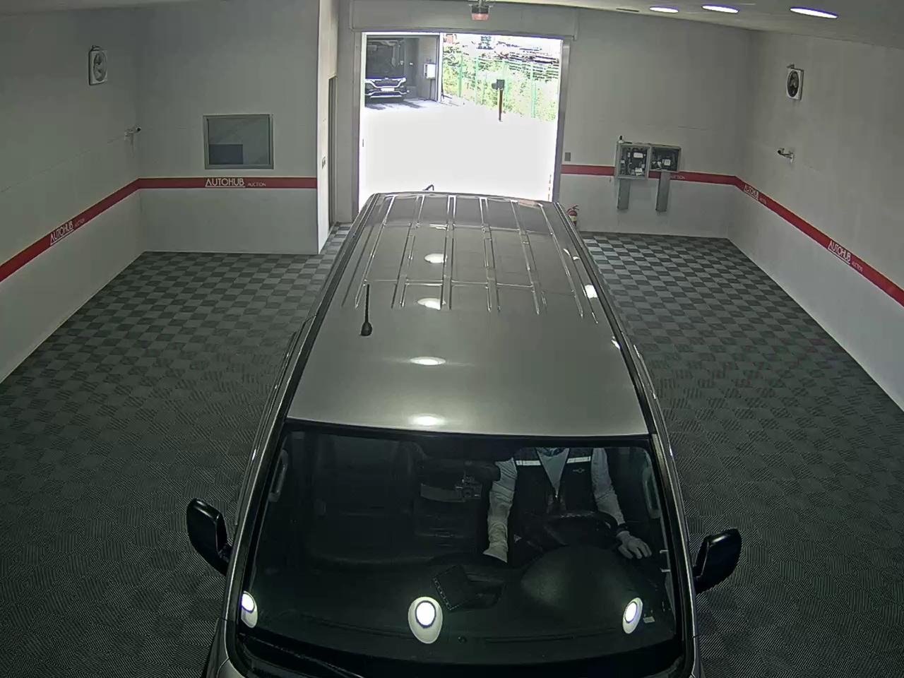 هيونداي جراند ستاركس 3 Seater ديزل فان Cvx ديلوكس 2013 VAN