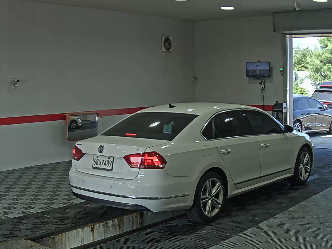 فولكس فاجن الجديد باسات (7Th Gen) 2.0 TDI 2015