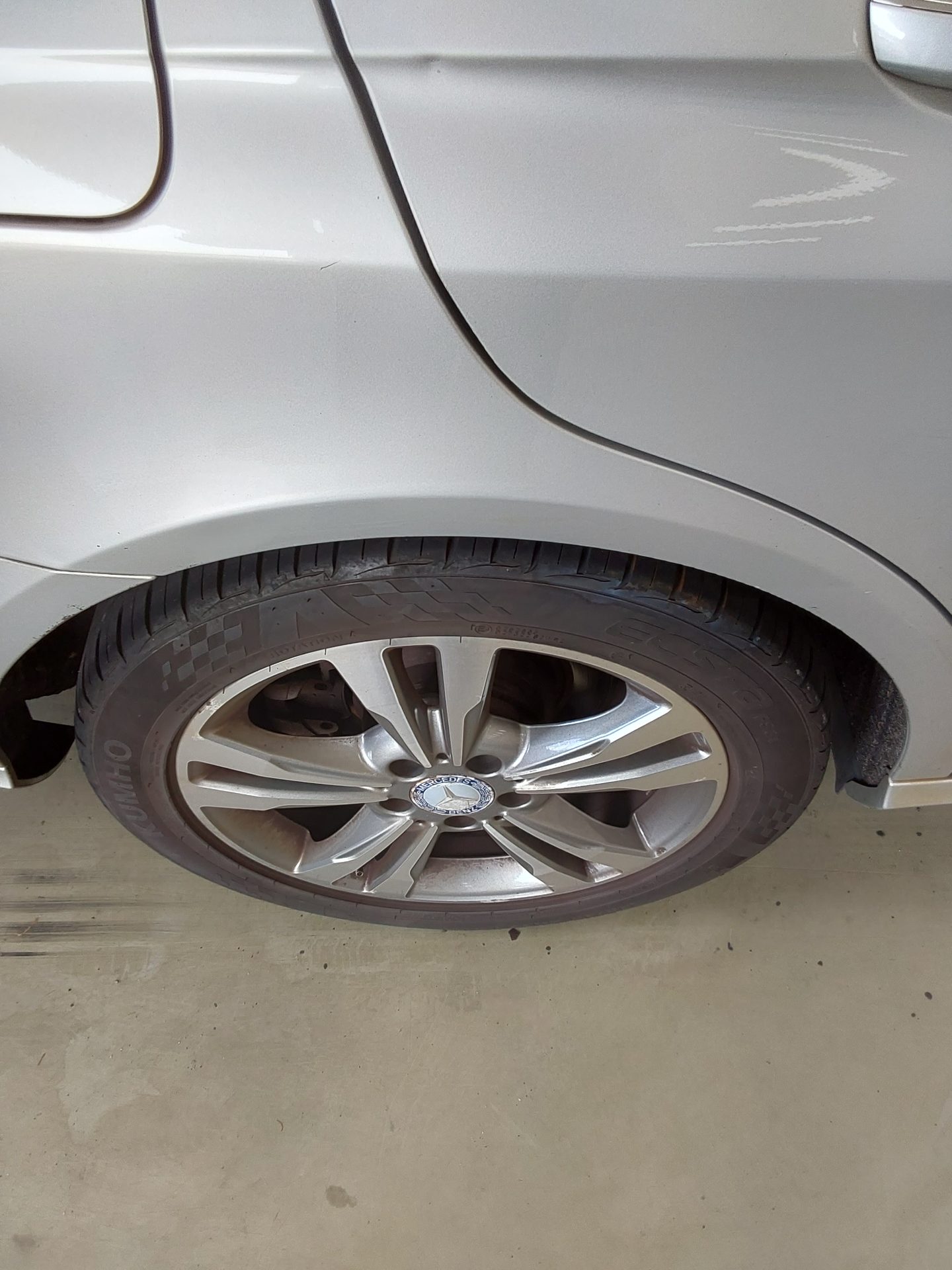 مرسيدس بنز E Class (4Th Gen) E220 Cdi Avantgarde 2014 E220