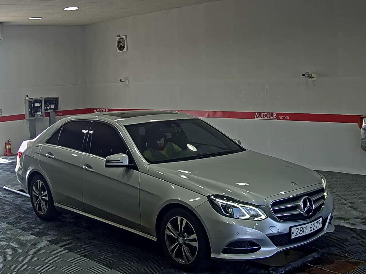 مرسيدس بنز E Class (4Th Gen) E220 Cdi Avantgarde 2014 E220