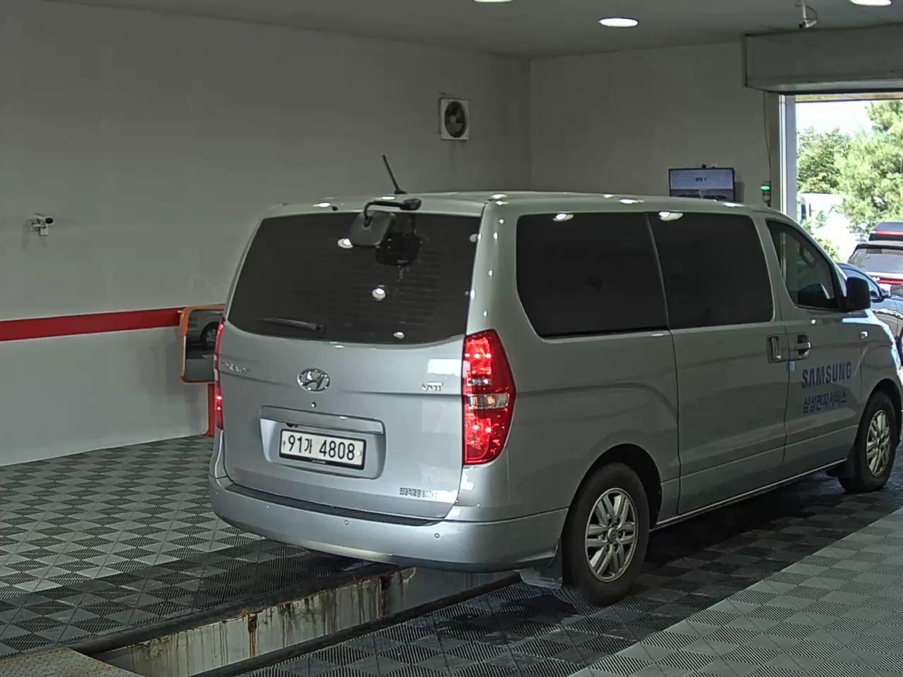هيونداي الجديد جراند ستاركس 3 Seater ديزل فان سمارت 2021 VAN SMART