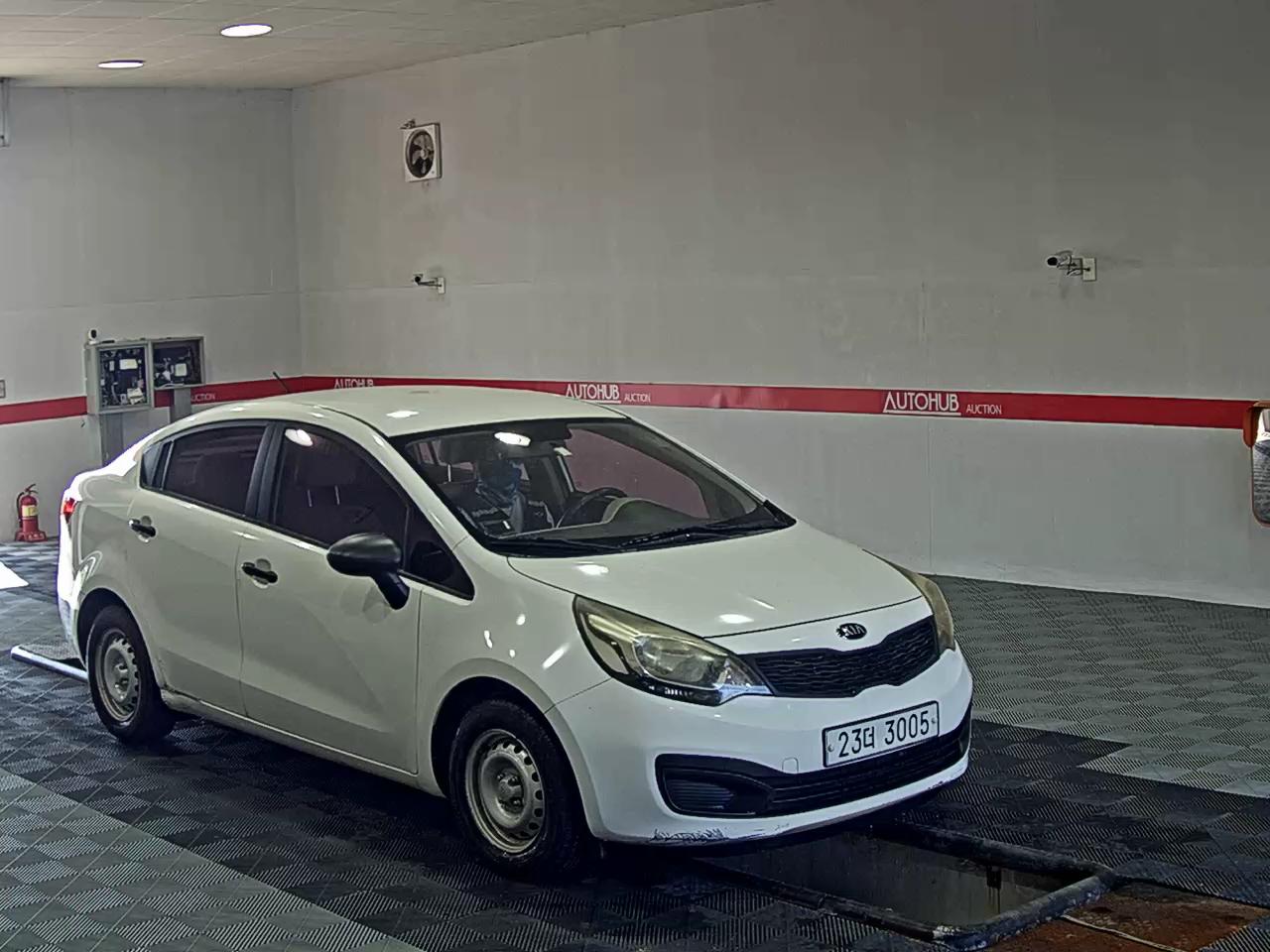 كيا الجديد كليا برايد 4 أبواب 1.4 Mpi سمارت 2014 SMART