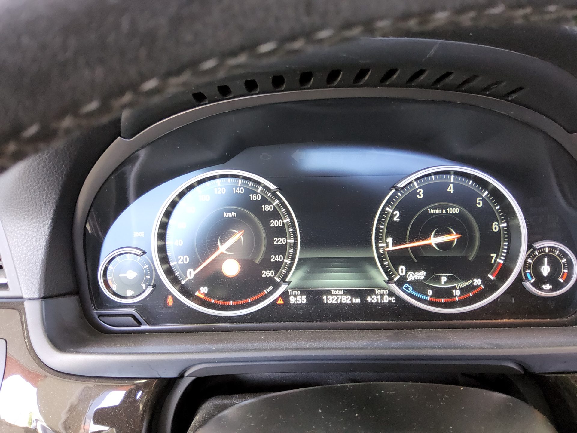 بي إم دبليو 5 Series (6Th Gen) 528I إكس درايف M Aerodynamic 2016 528i