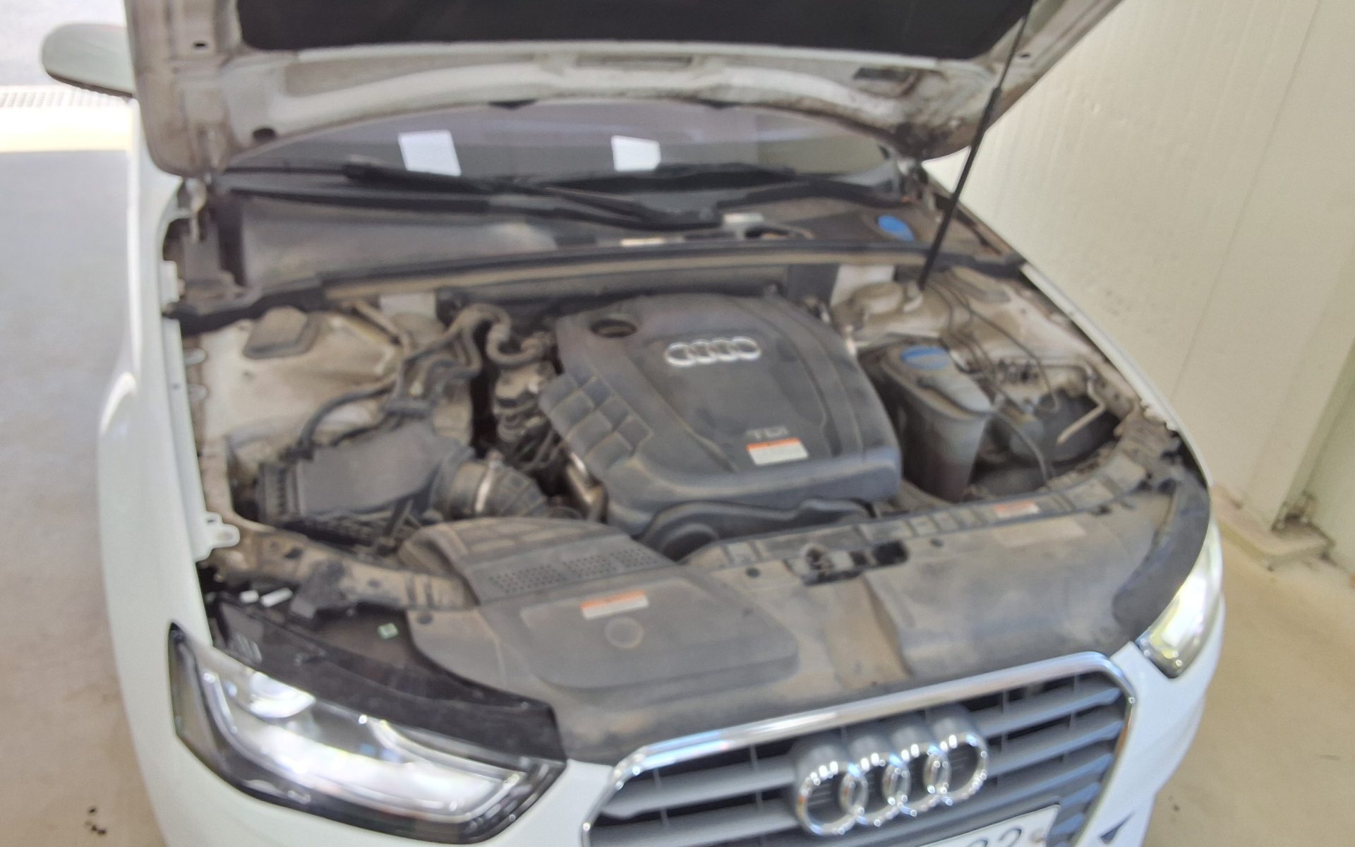 أودي إيه 4 (4Th Gen) 2.0 TDI Dynamic 2014
