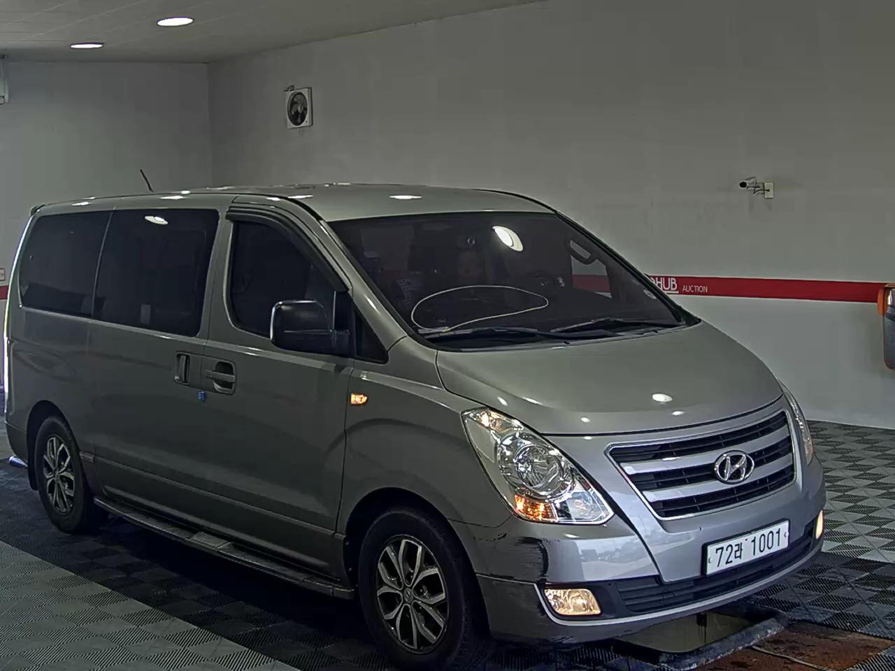 هيونداي جراند ستاركس 12 Seater ديزل مودرن سبيشل 2017 MODERN SPECIAL