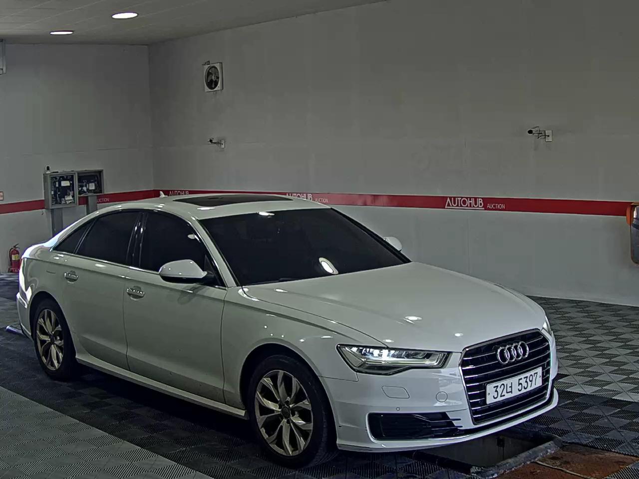 أودي إيه 6 (4Th Gen) 35 TDI بريميوم 2016 بريميوم