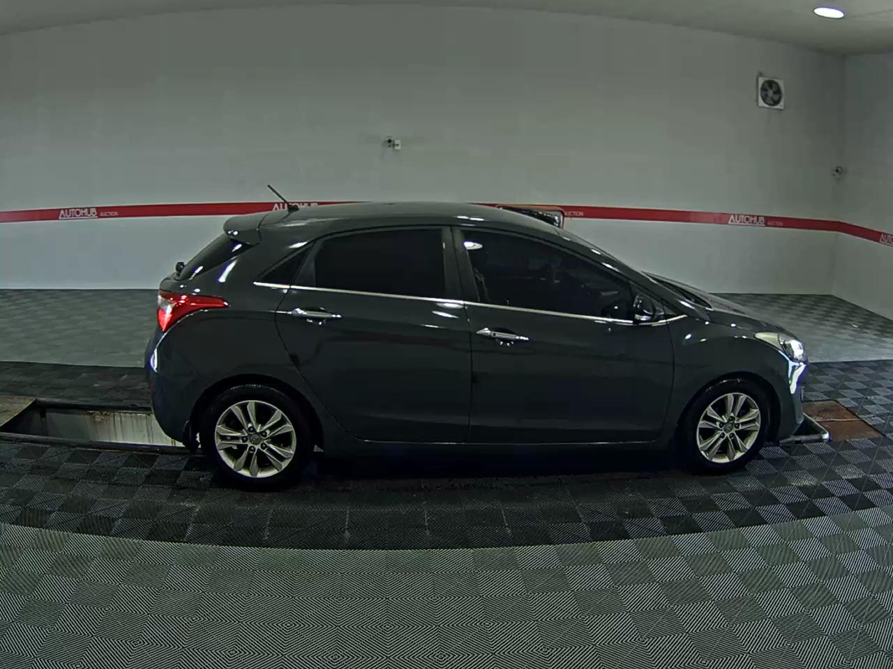 هيونداي جديد I30 1.6 VGT Unique 2012