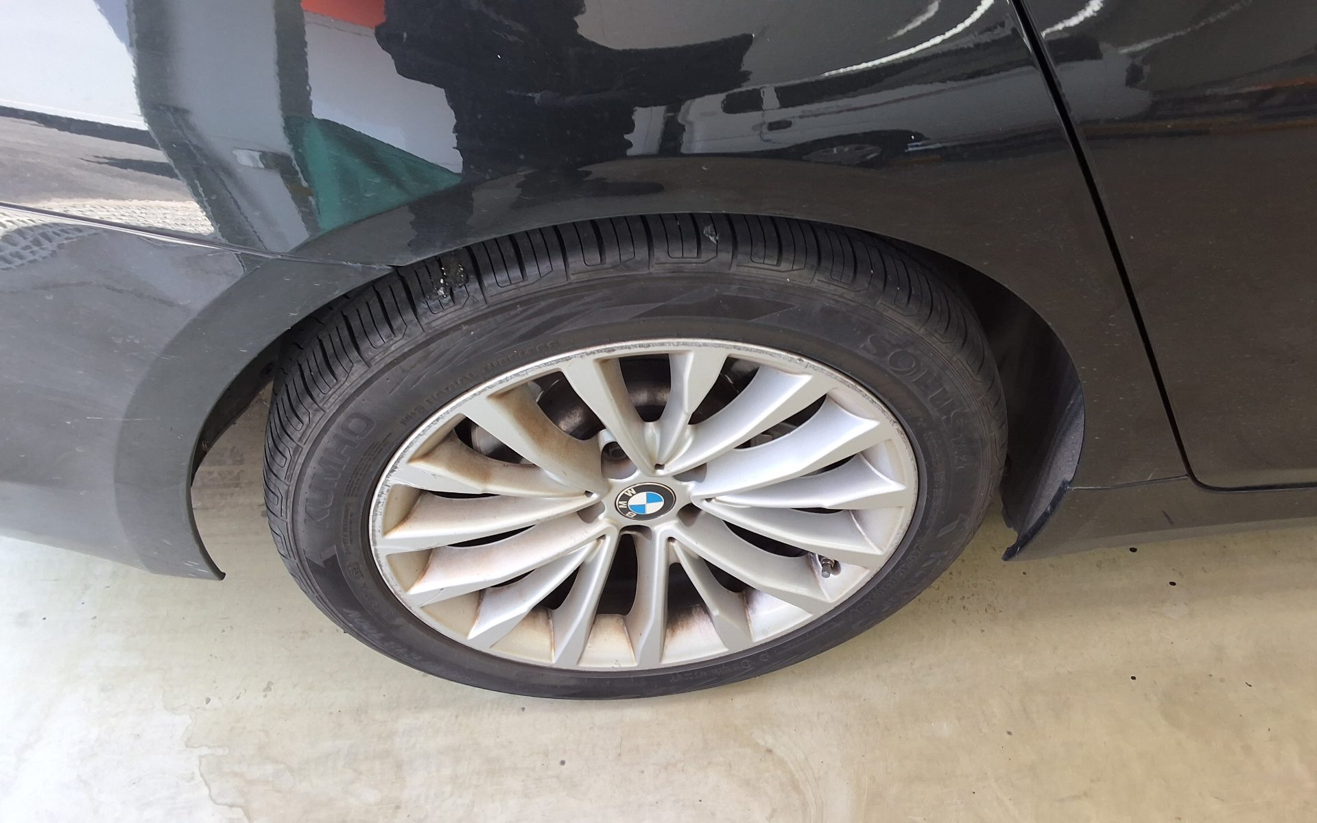 بي إم دبليو 5 Series (7Th Gen) 520D لكجري Line بلس 2020 فاخر LINE PLUS