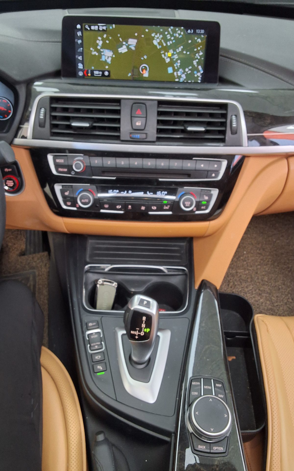 بي إم دبليو Gran Turismo (GT) 3 Series GT 320D لكجري Line 2020 GT GT فاخر LINE