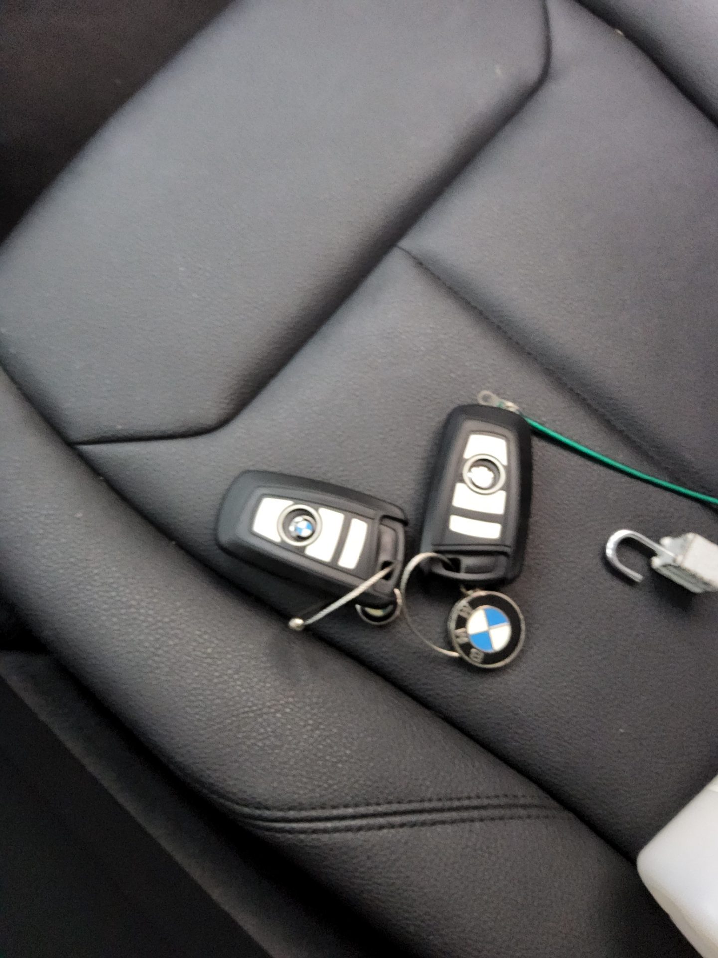 بي إم دبليو 3 Series (6Th Gen) 320D إكس درايف 2016 320d