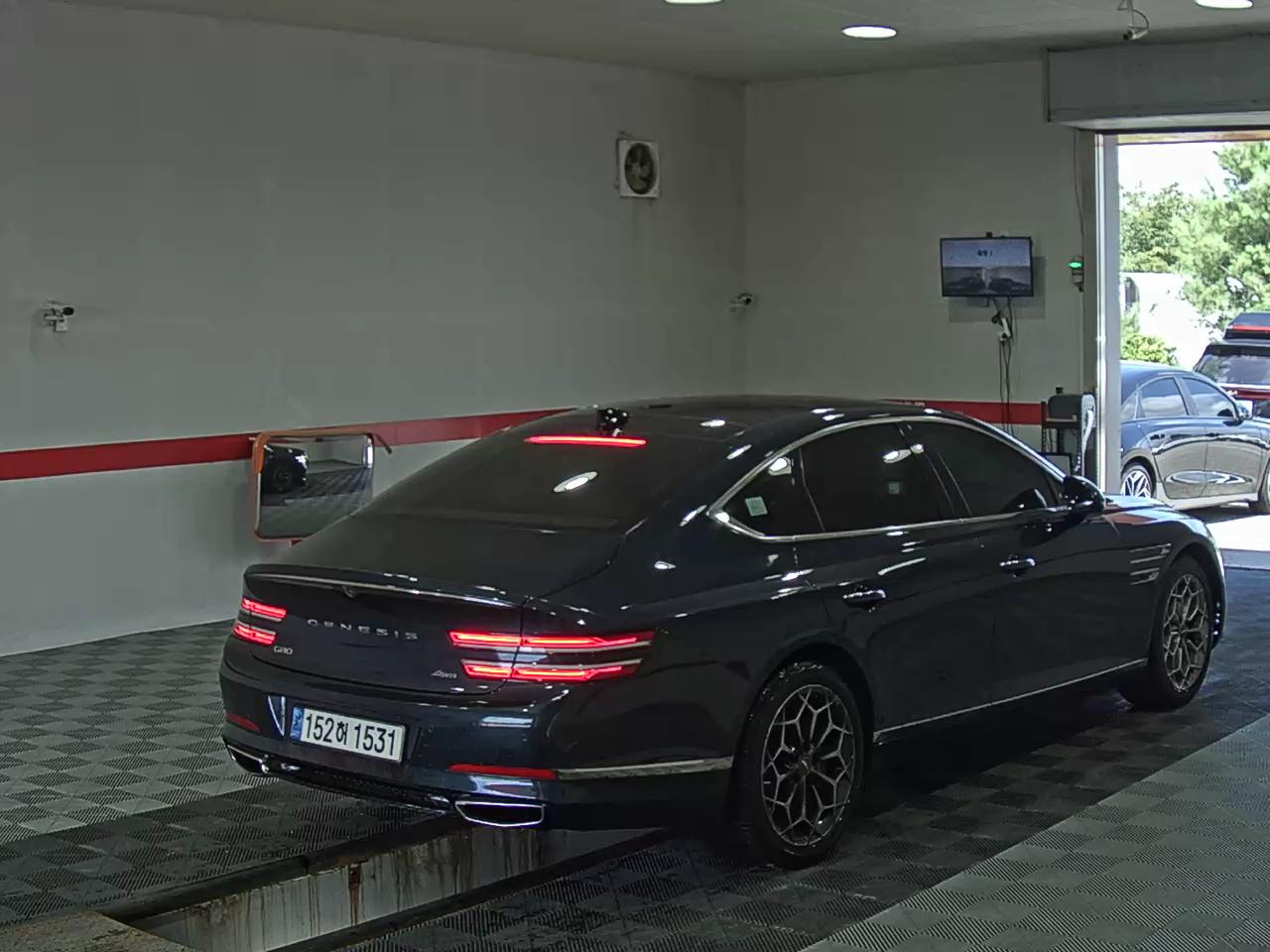 جينيسيس جينيسيس G80 2022 دفع رباعي BASE