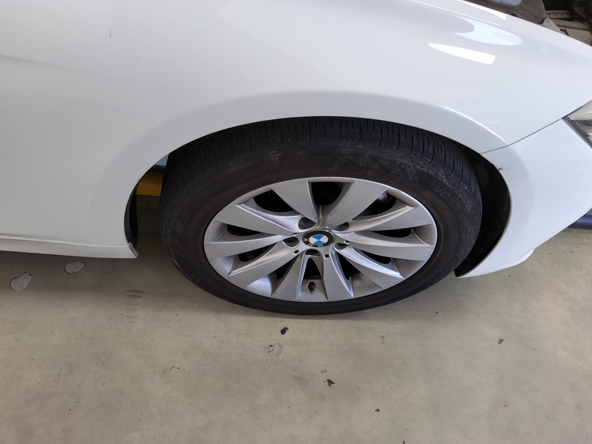 بي إم دبليو 3 Series (6Th Gen) 320D إكس درايف 2016 320d