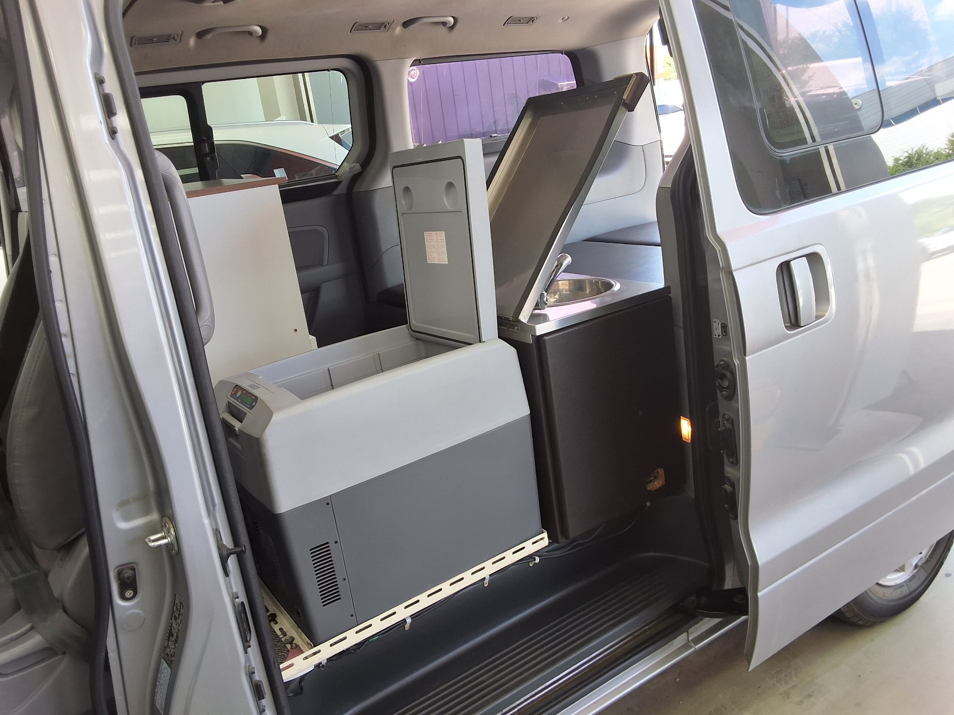 هيونداي جراند ستاركس 12 Seater ديزل Cvx Value 2011