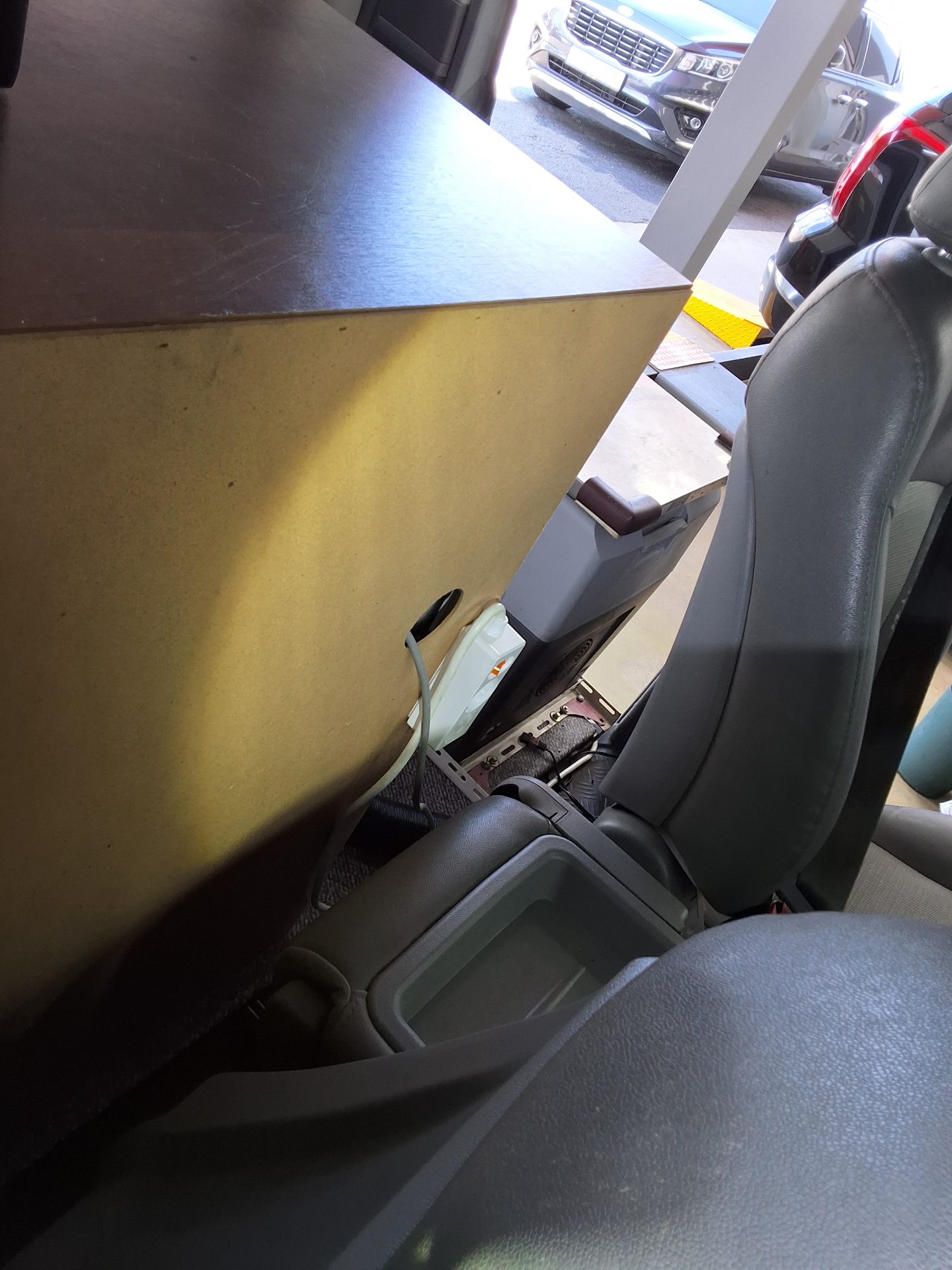 هيونداي جراند ستاركس 12 Seater ديزل Cvx Value 2011