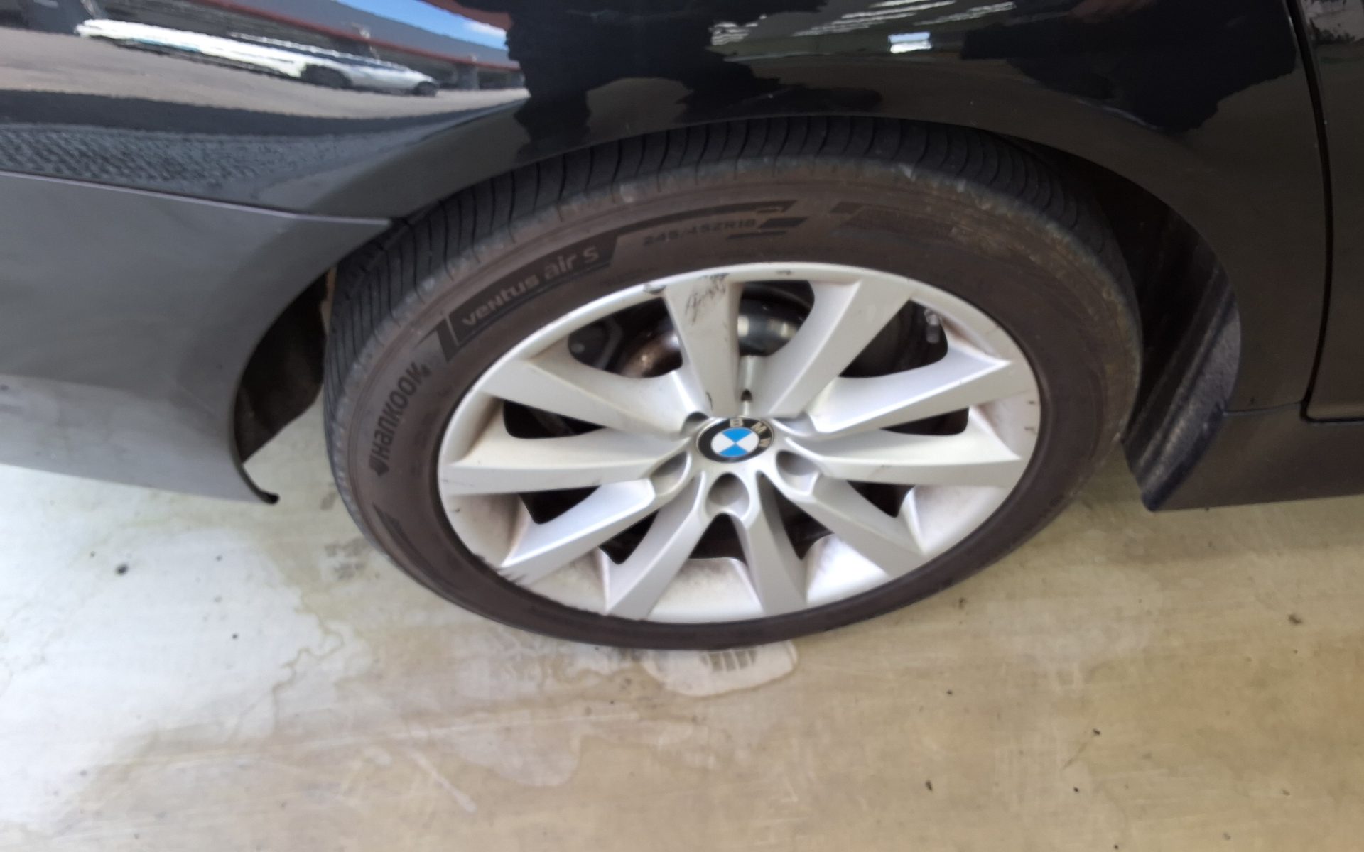 بي إم دبليو 5 Series (6Th Gen) 528I إكس درايف 2015 528i